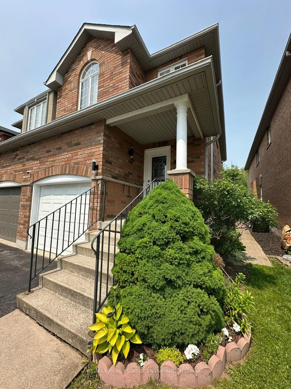 1793 Creek Way Property Photo 4