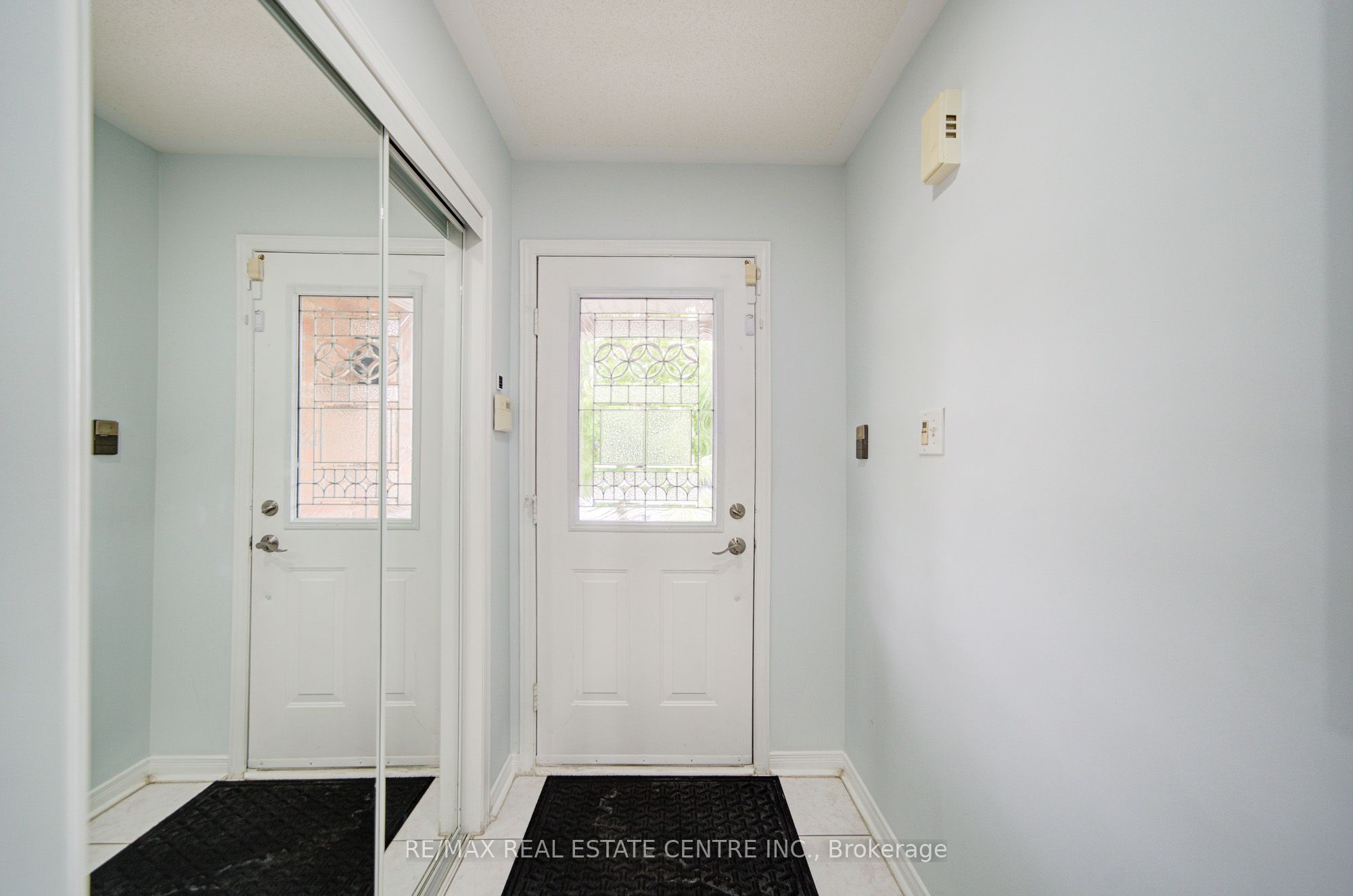 1793 Creek Way Property Photo 12