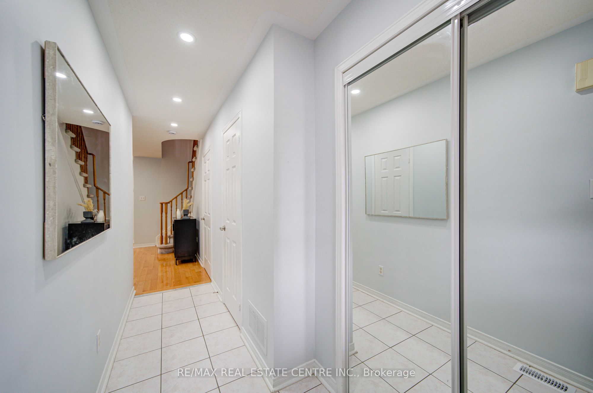 1793 Creek Way Property Photo 13