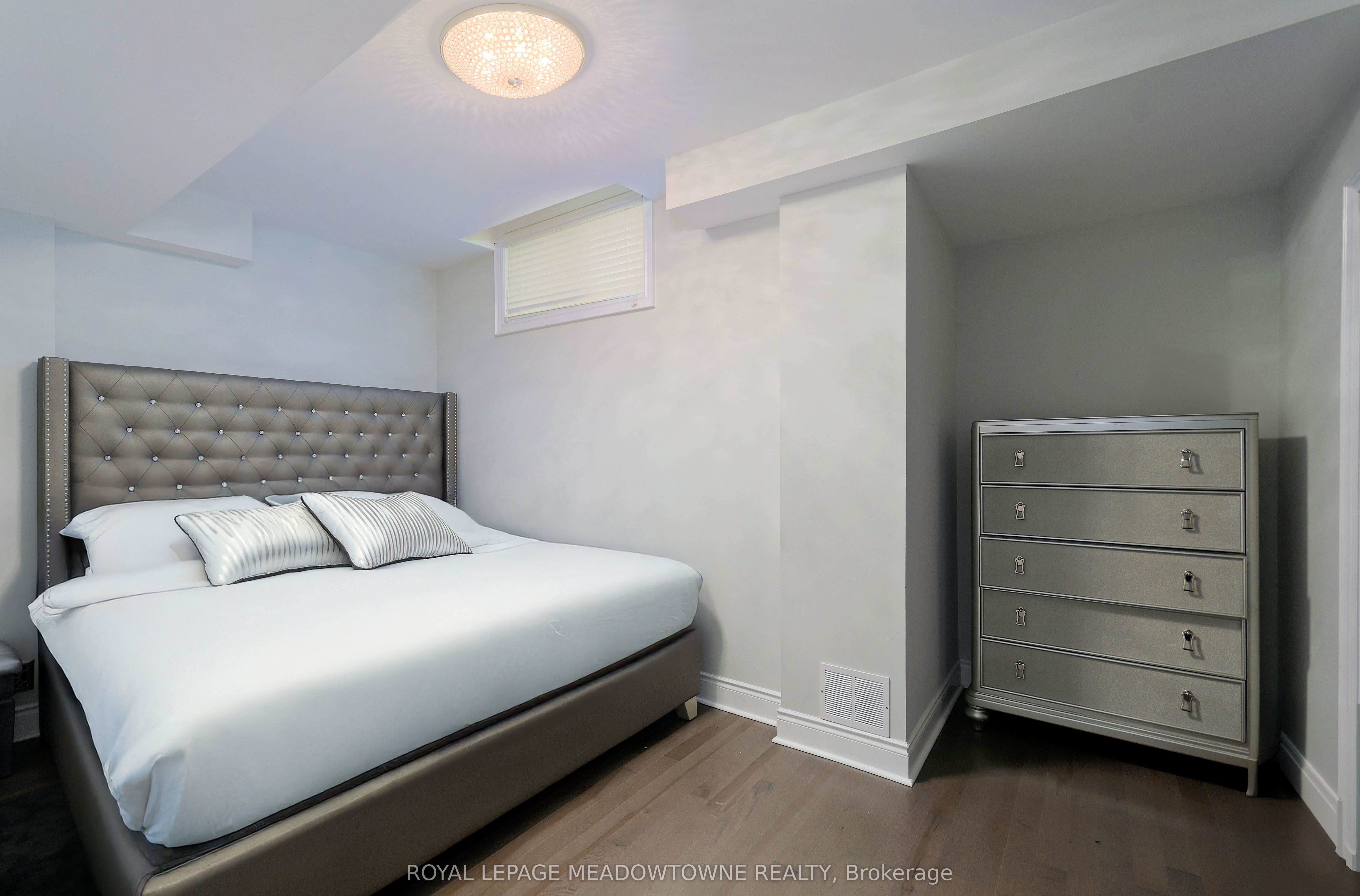 1 Royal West Drive Property Photo 42