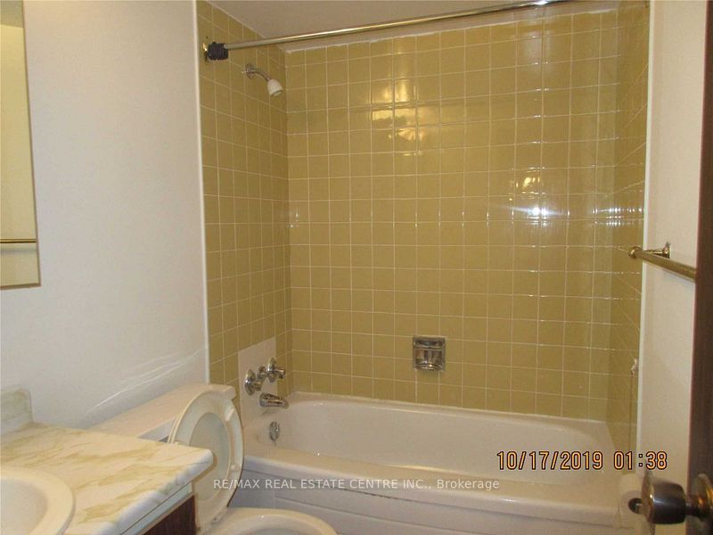 3100 Kirwin Avenue 704 Property Photo 17