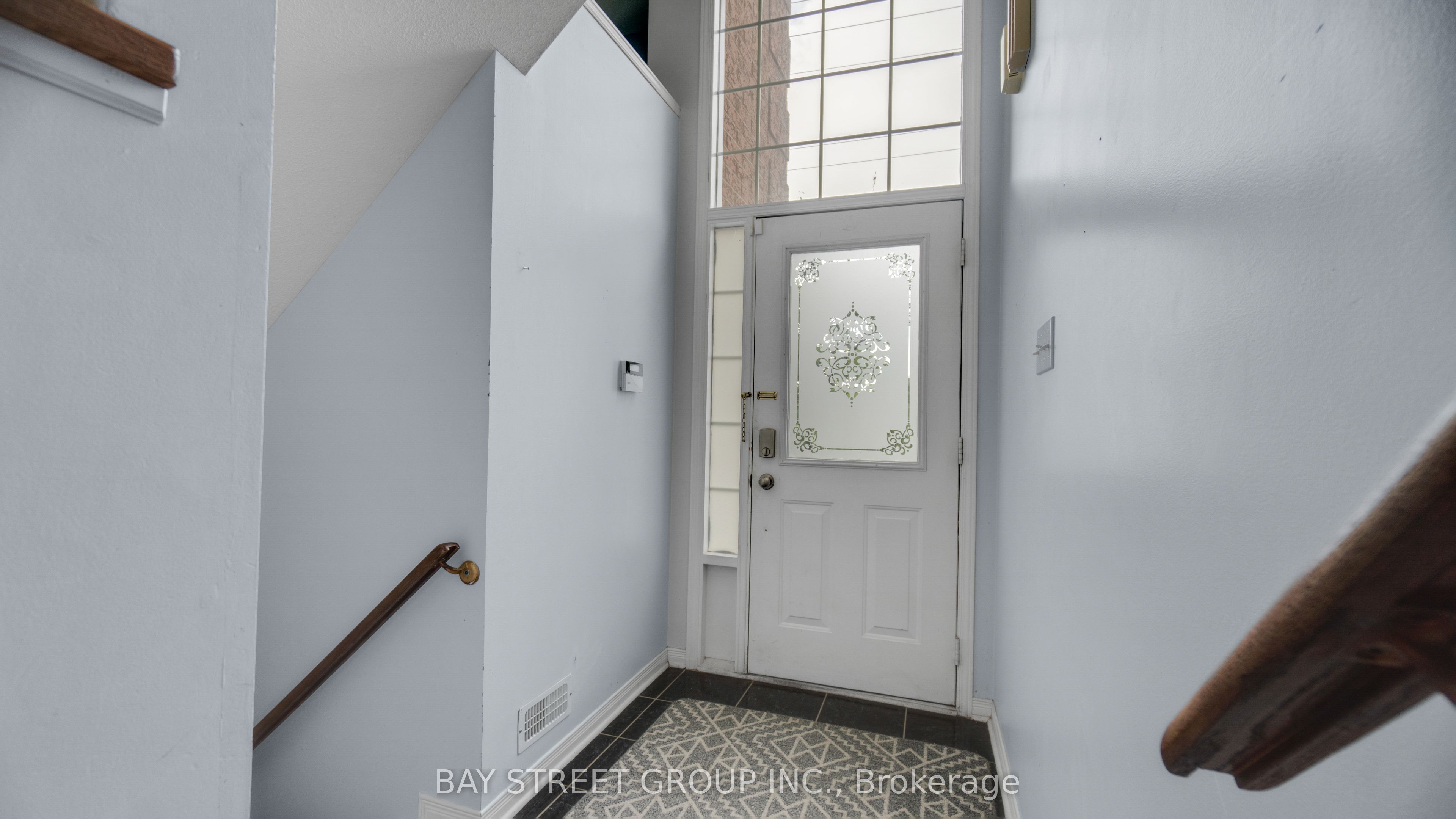 #61 - 5090 Fairview Street Property Photo 12