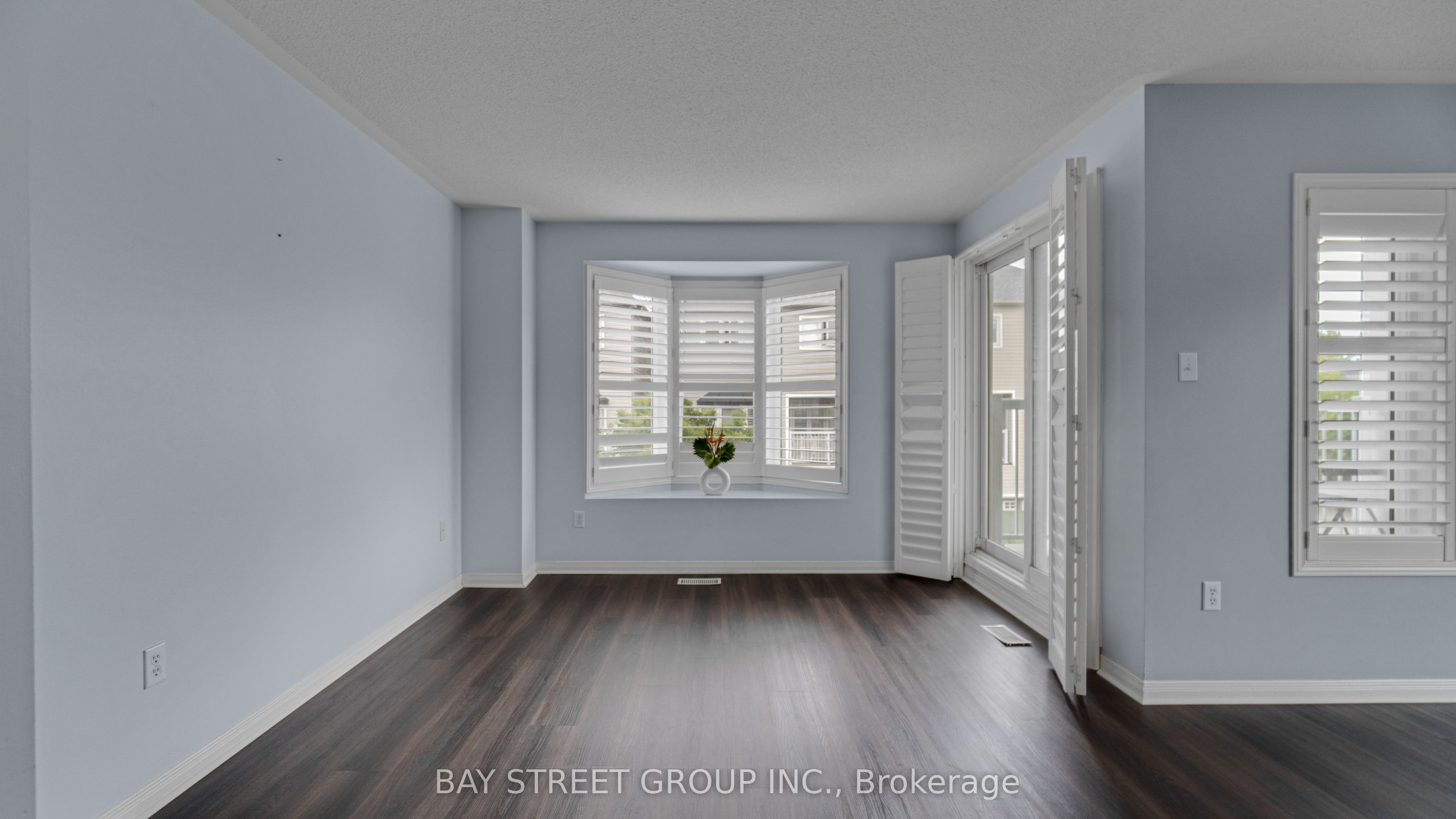 #61 - 5090 Fairview Street Property Photo 16
