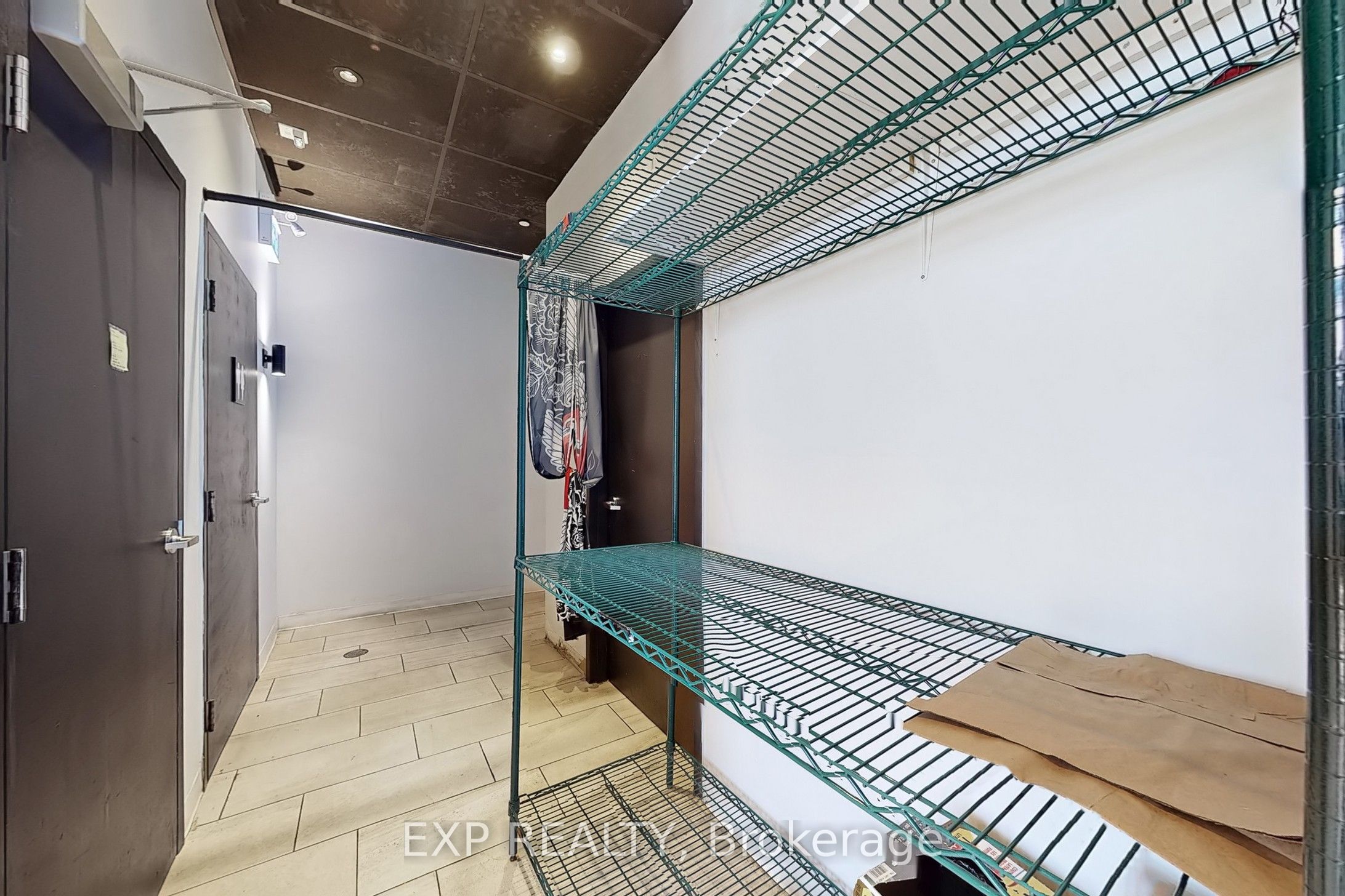 491 Appleby Line 103 Property Photo 17