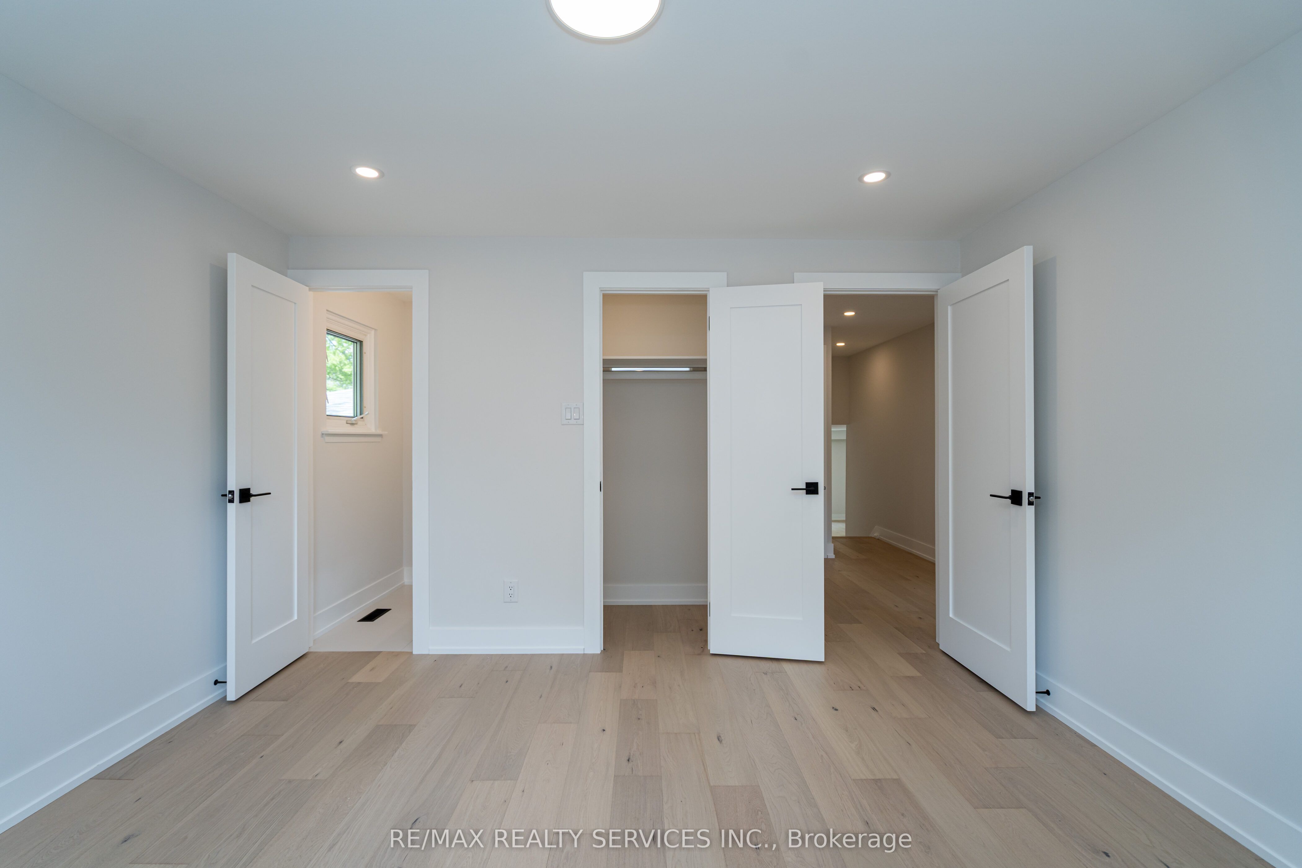2296 Devon Road Property Photo 23