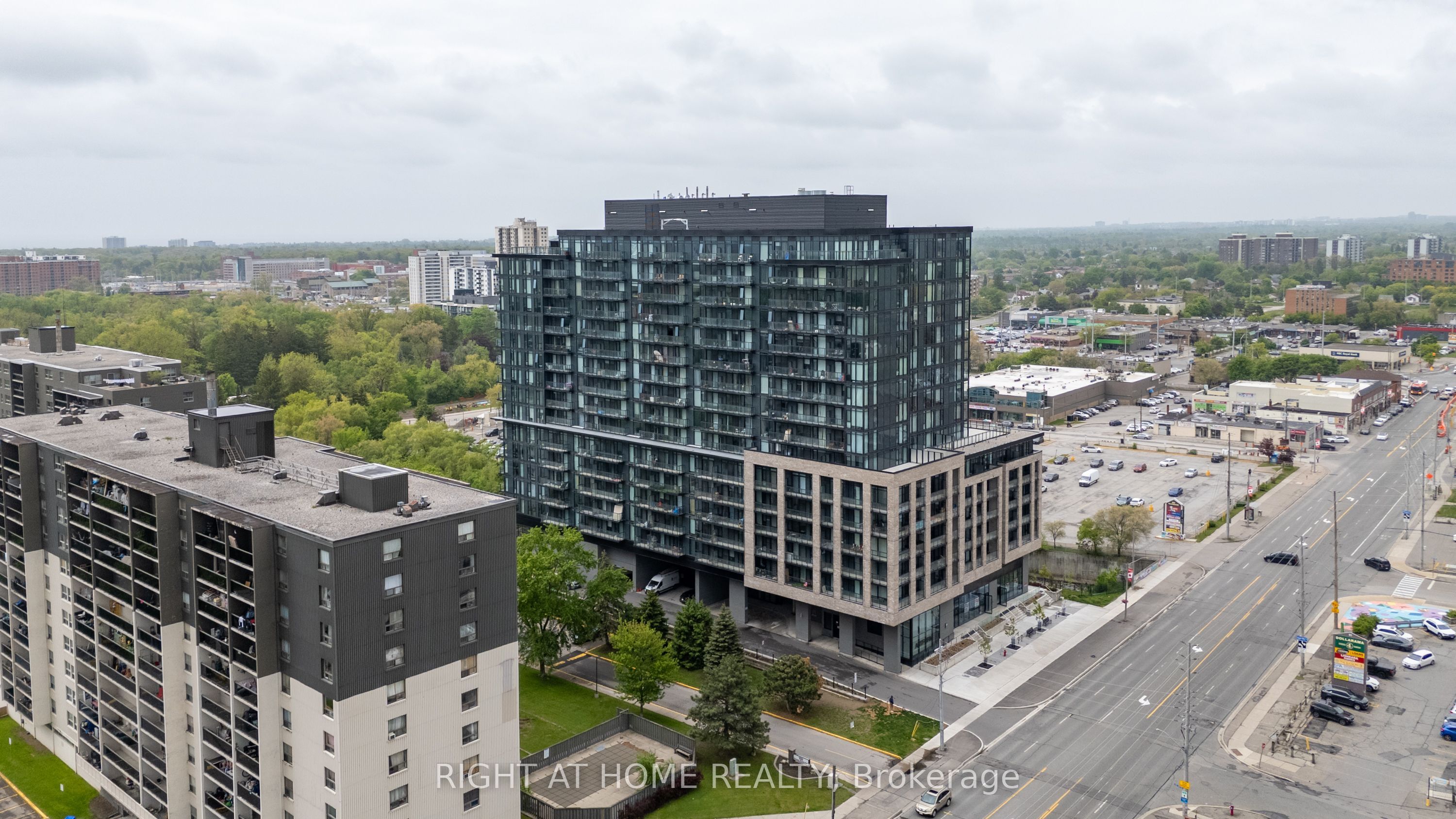 86 Dundas Street E 1520 Property Photo 42