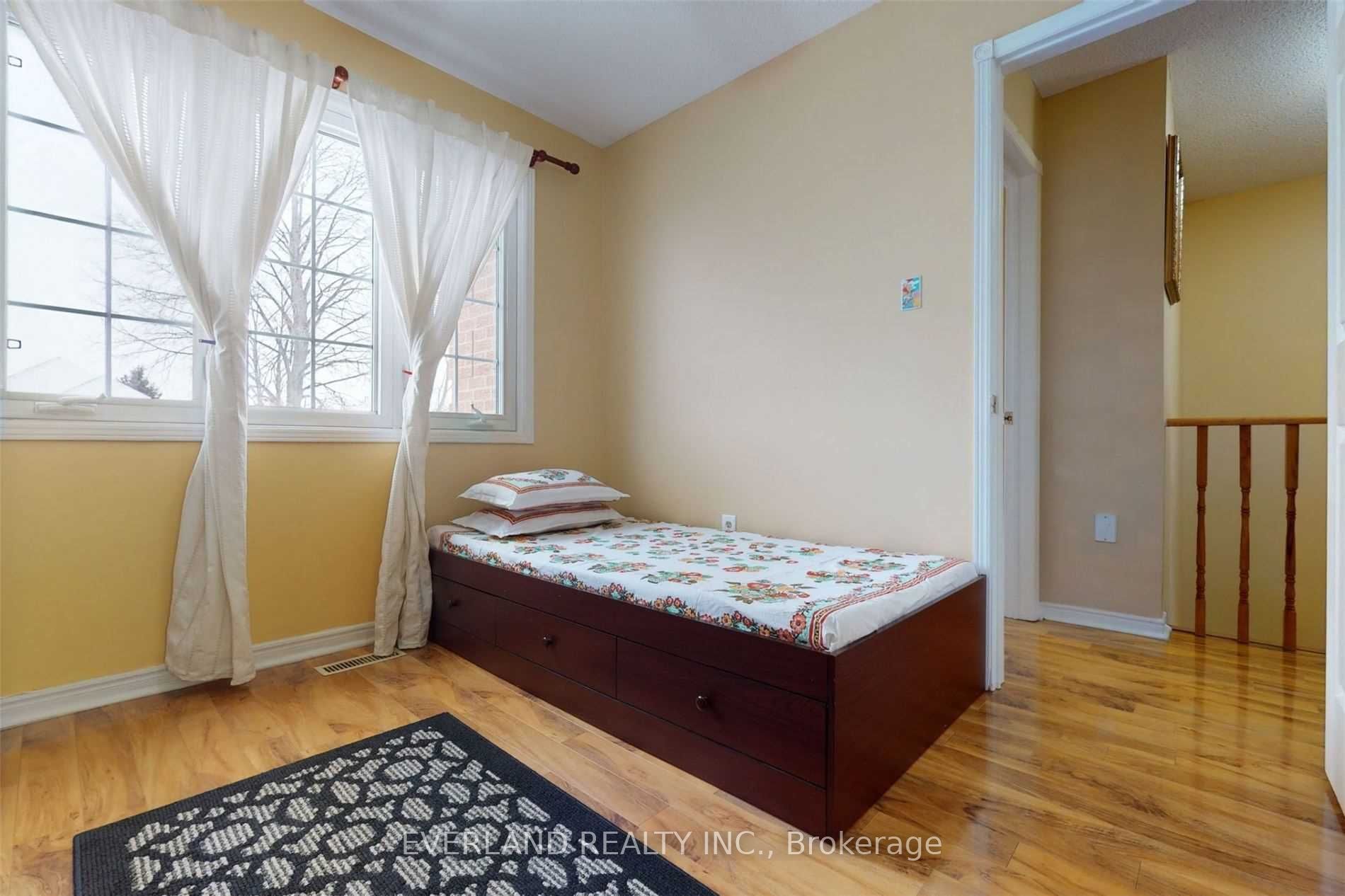 17 Letty Avenue Property Photo 22