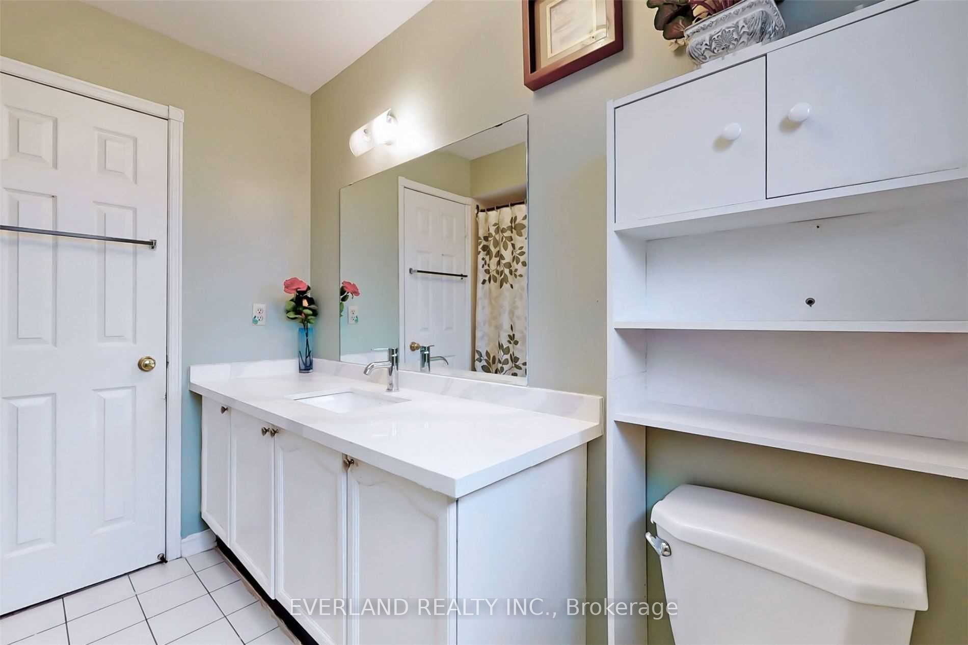 17 Letty Avenue Property Photo 26