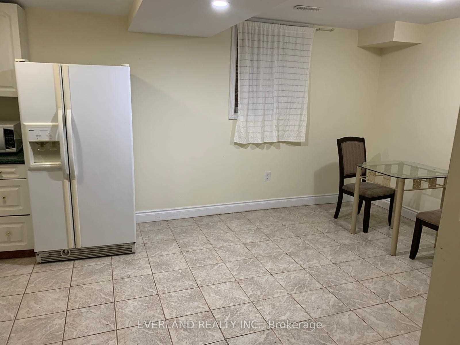 17 Letty Avenue Property Photo 32