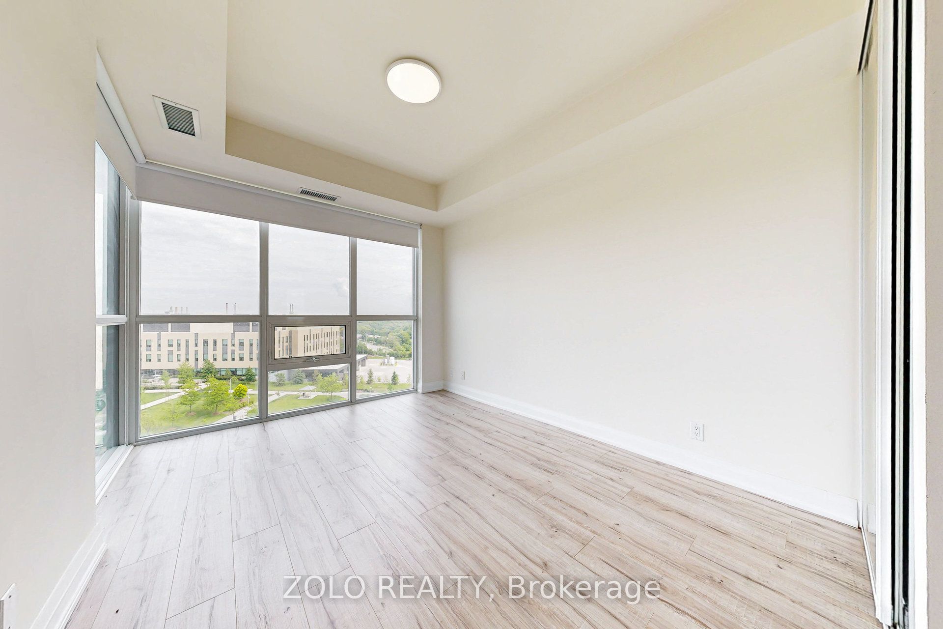 #805 - 15 Lynch Street Property Photo 16