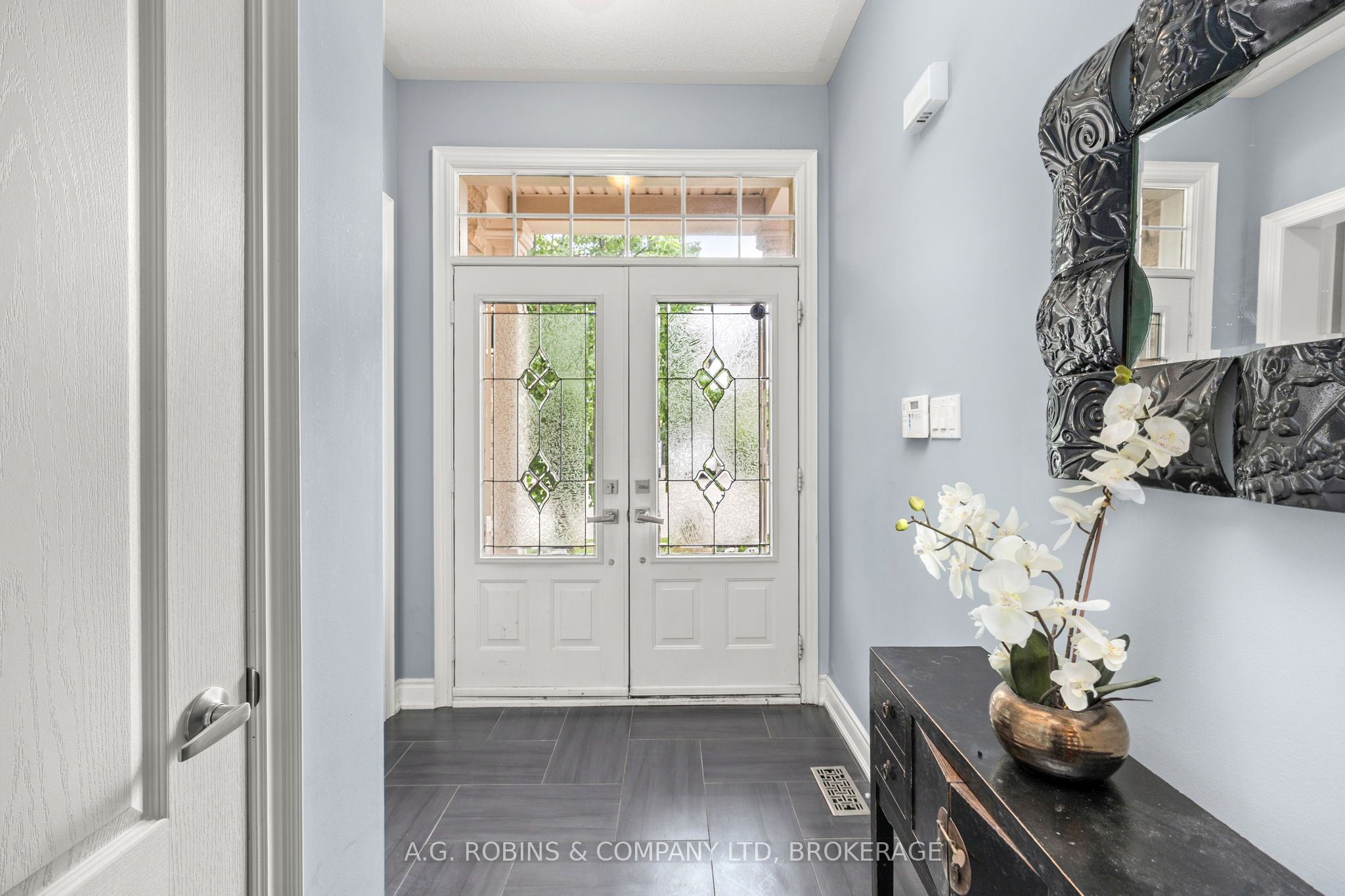2299 Millstone Drive Property Photo 1