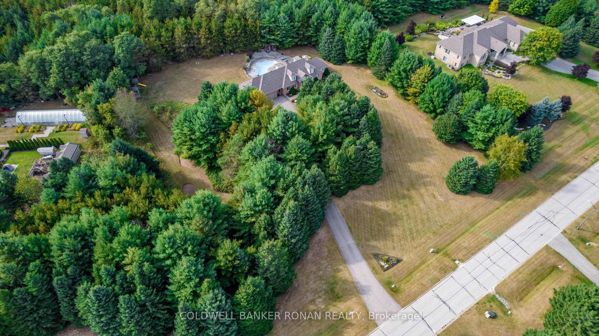 16 Indiana Drive Property Photo