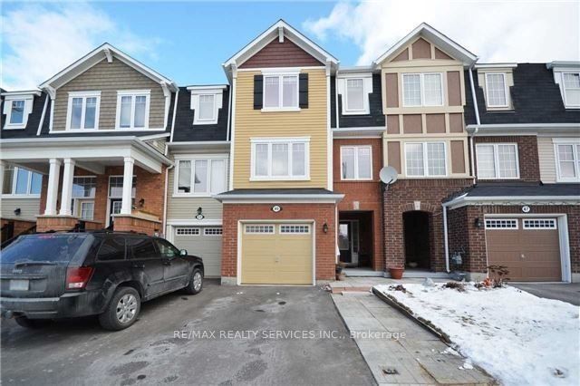 49 Mercedes Road Property Photo 1