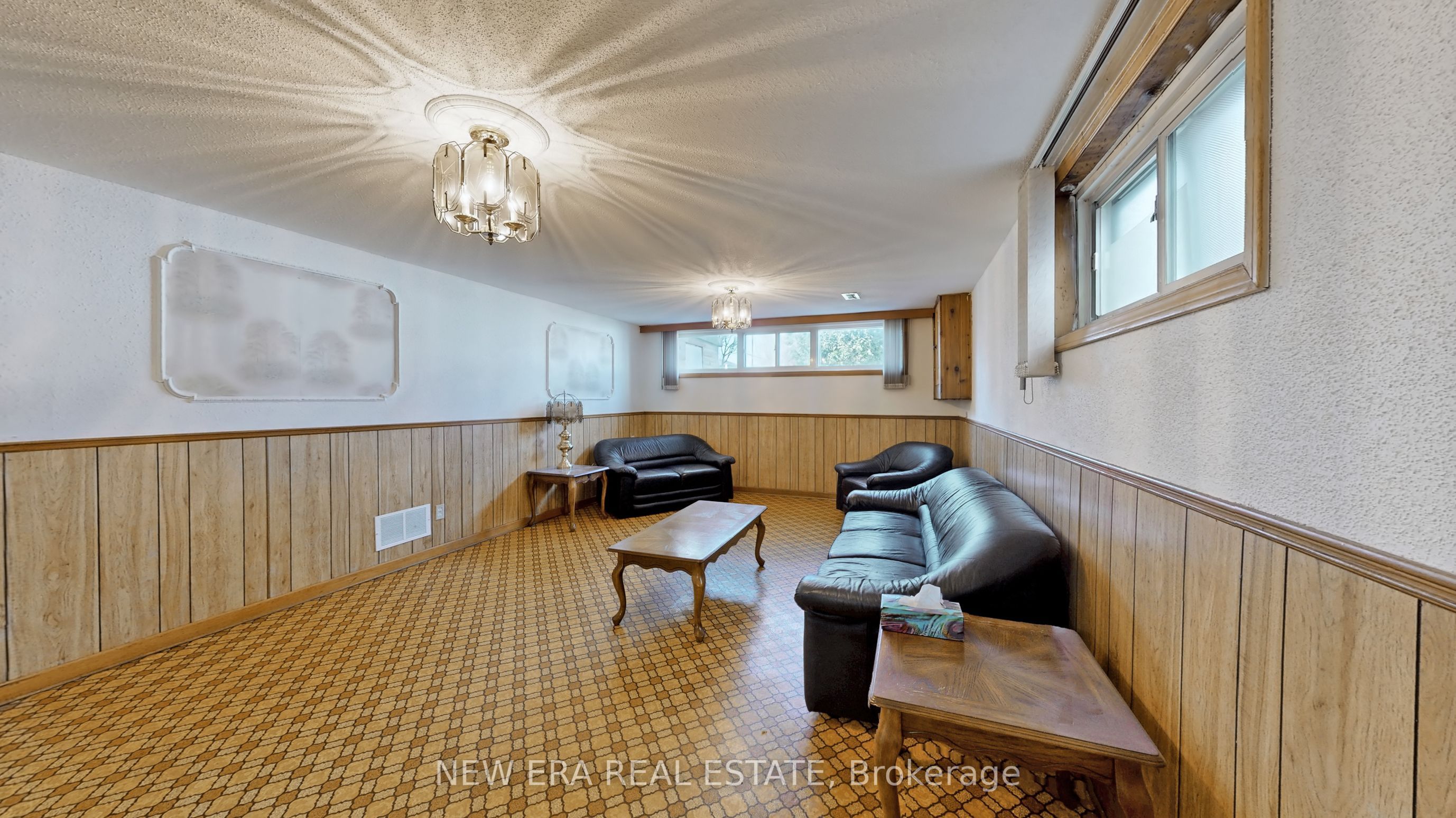 35 Beckett Avenue Property Photo 21