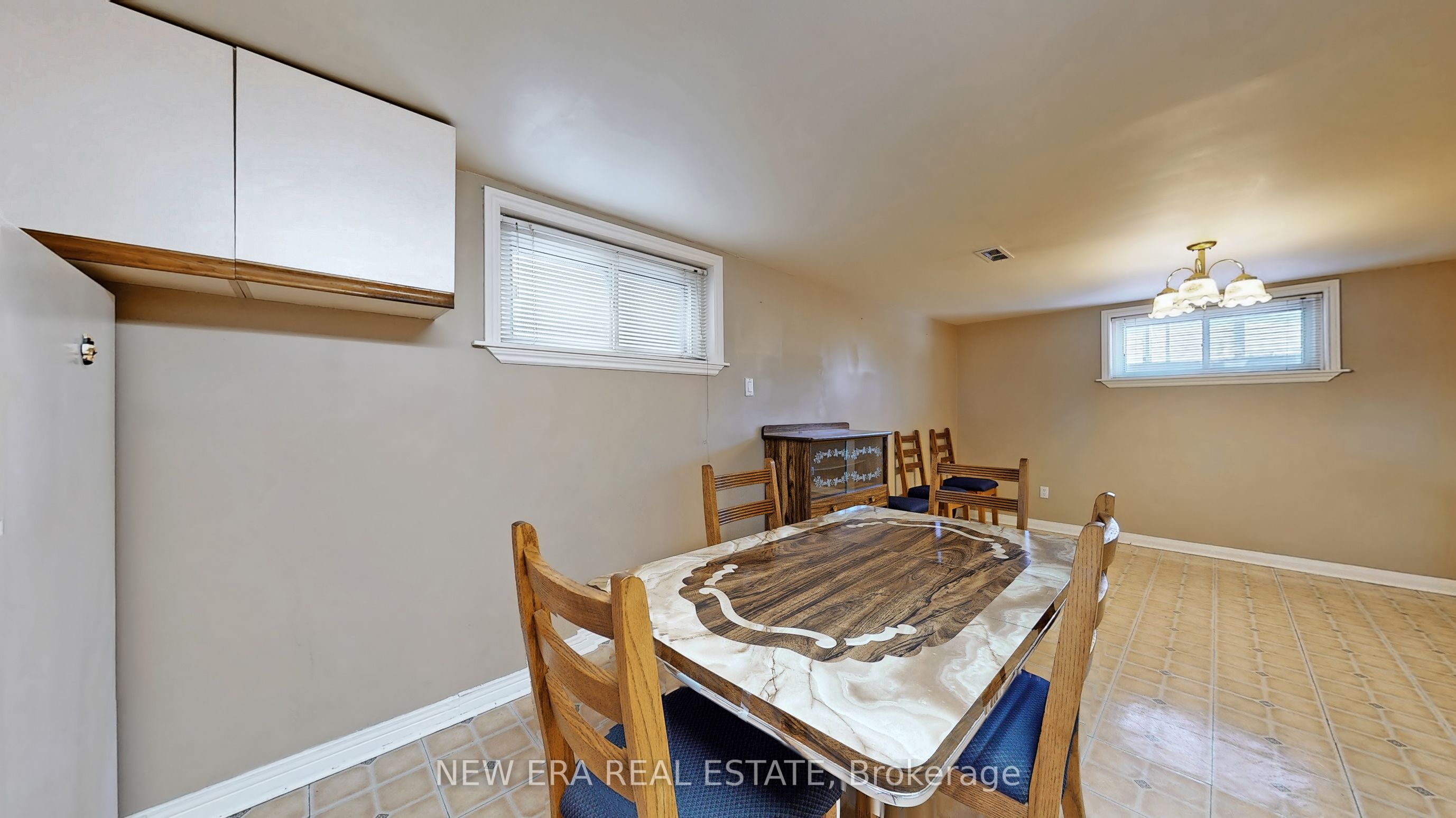 35 Beckett Avenue Property Photo 26