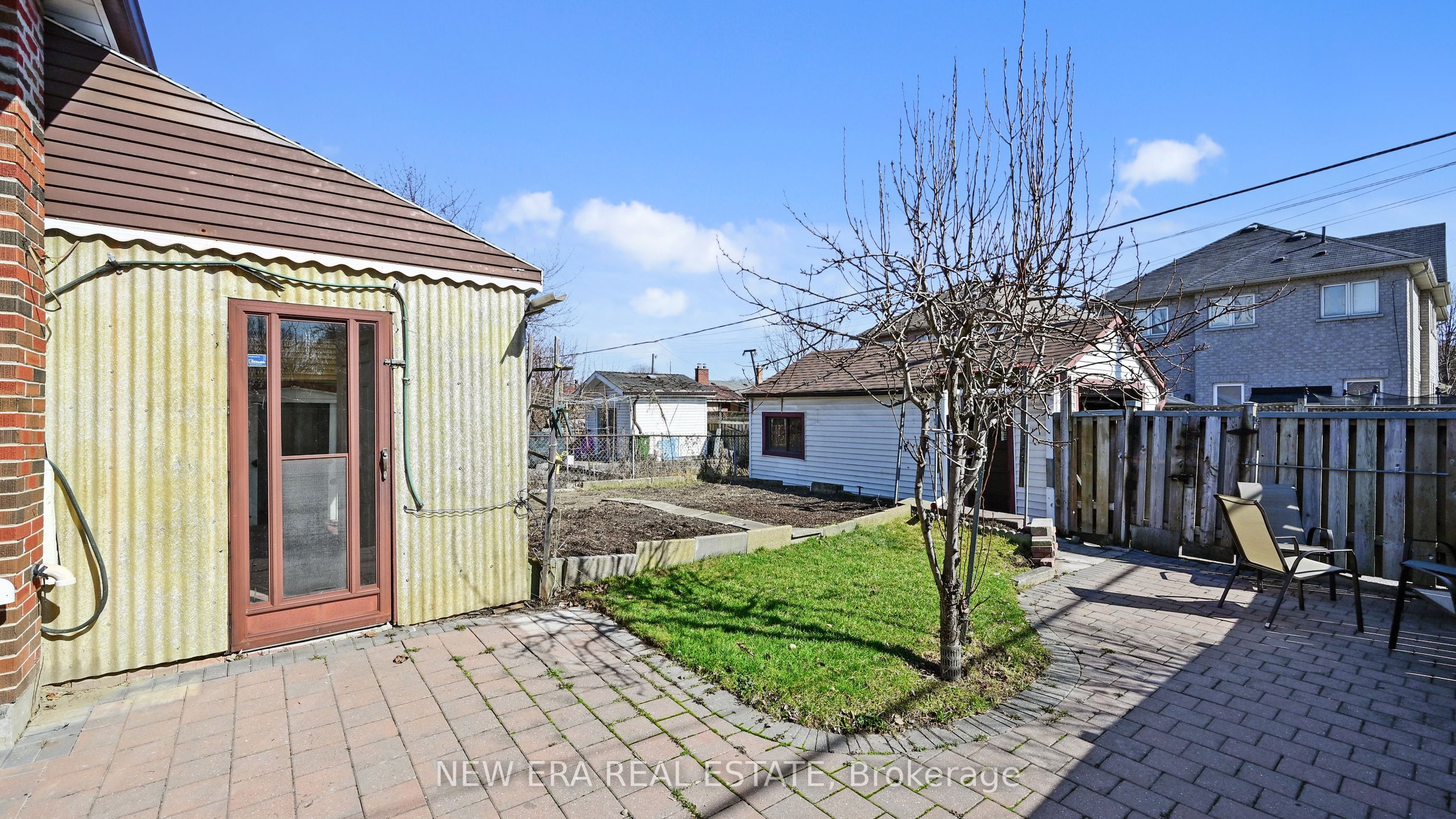 35 Beckett Avenue Property Photo 38