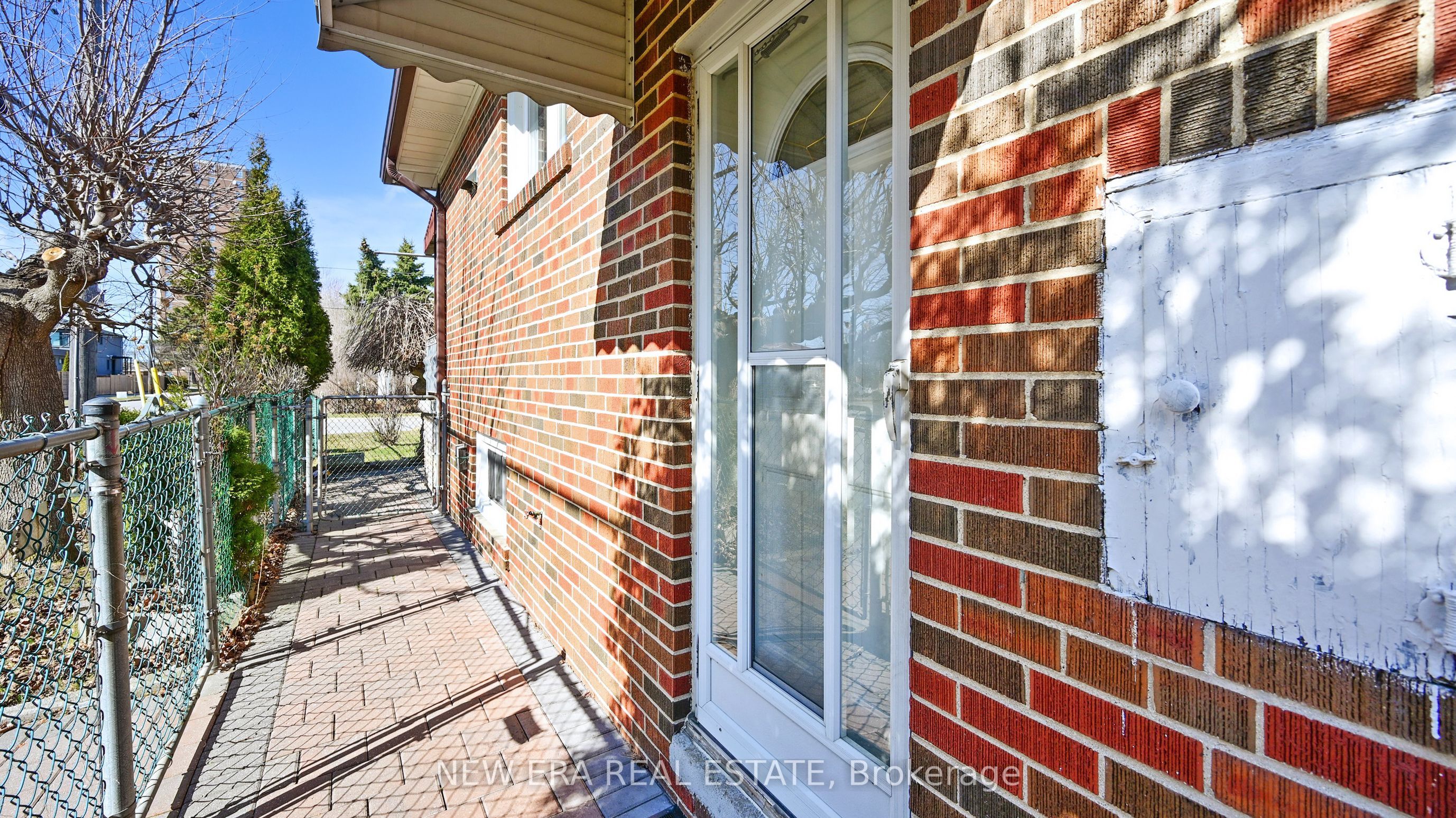 35 Beckett Avenue Property Photo 41