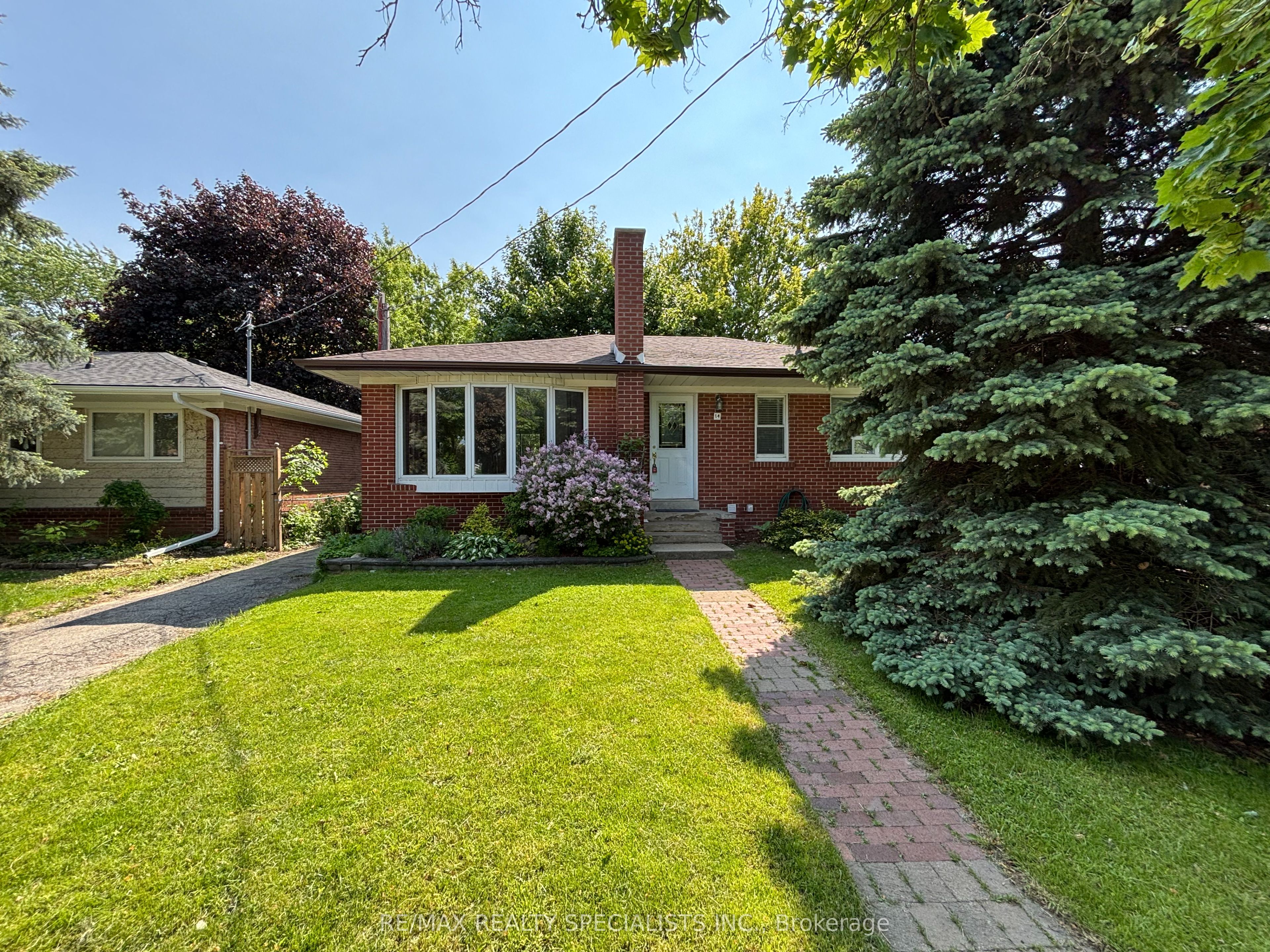 14 Marsden Crescent Property Photo 1