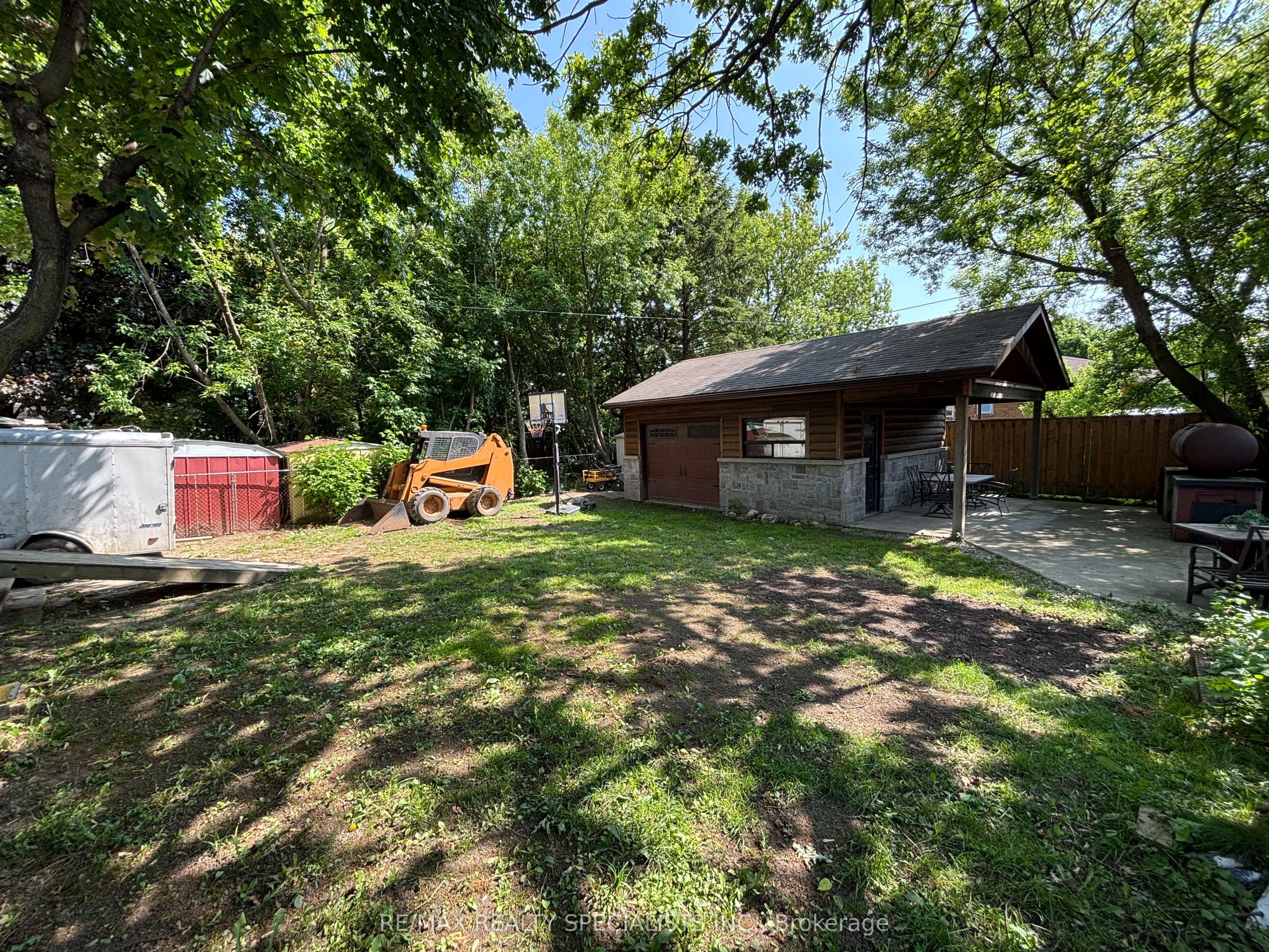 14 Marsden Crescent Property Photo 37