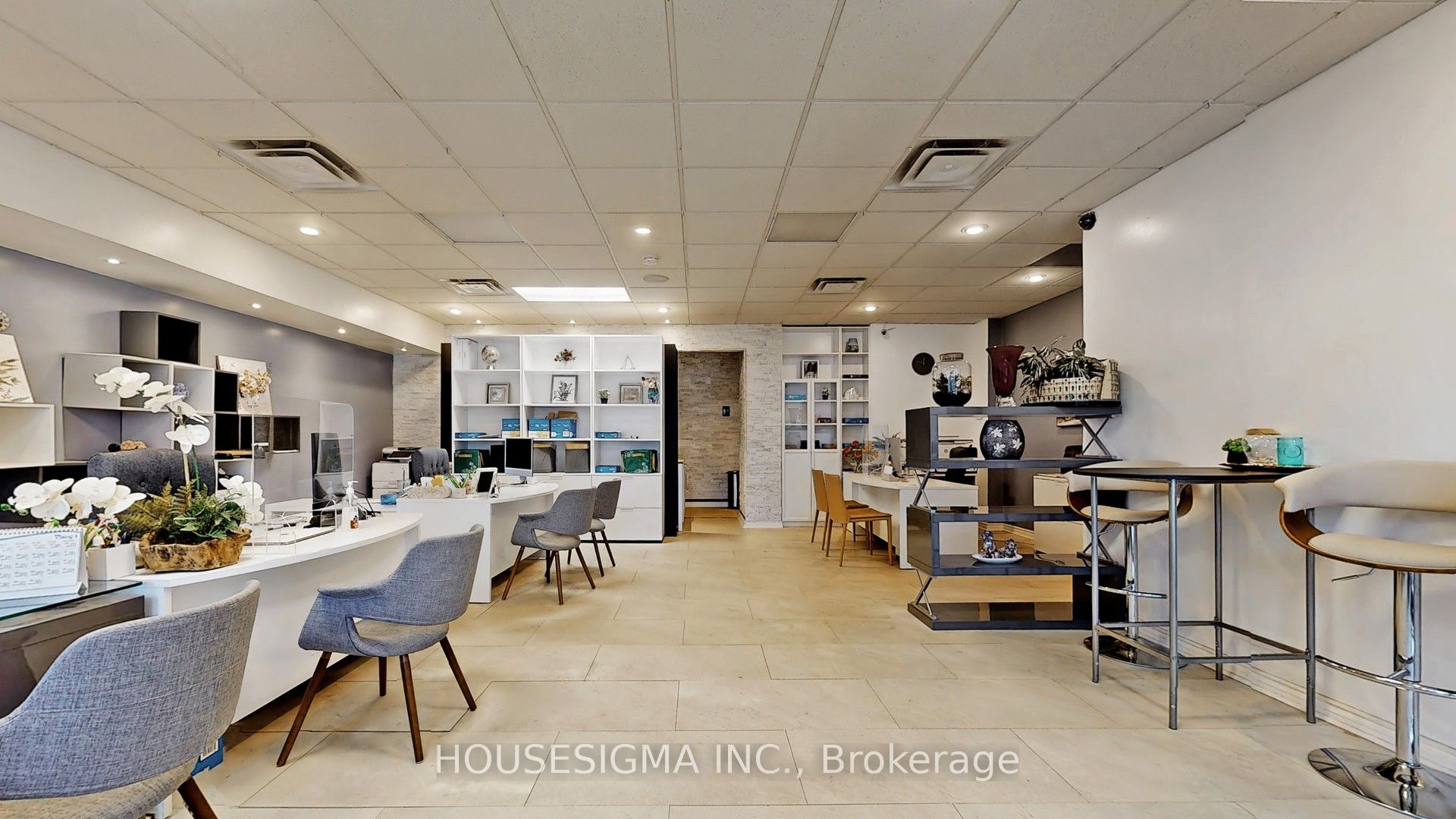 1784 Jane Street Property Photo 4