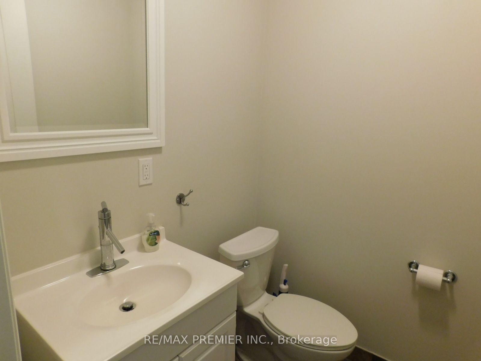 94 Kenhar Drive 41 Property Photo 6