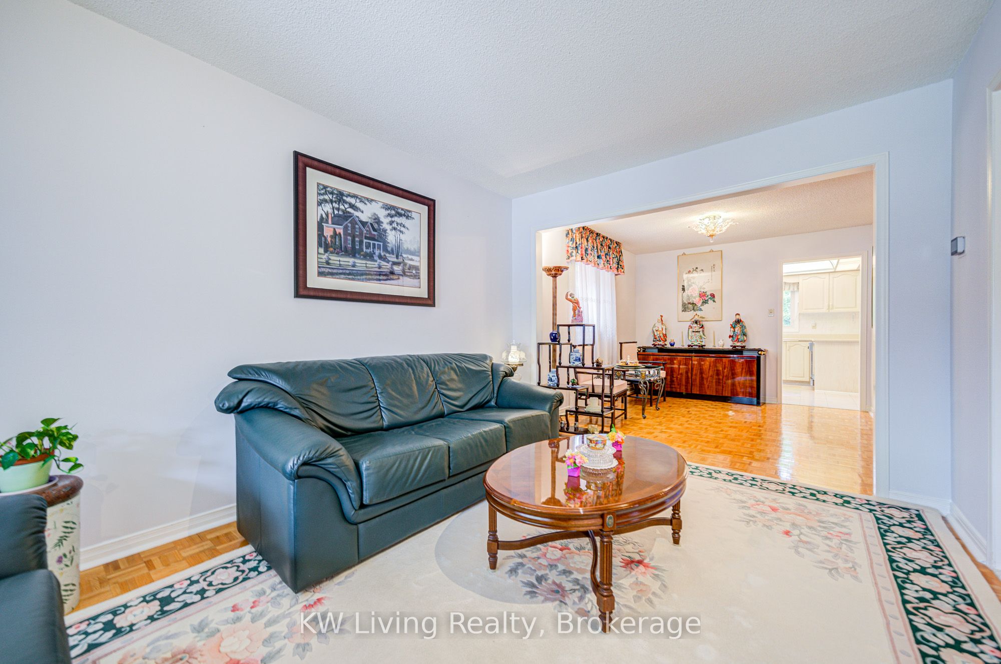 4461 Gladebrook Crescent Property Photo 9