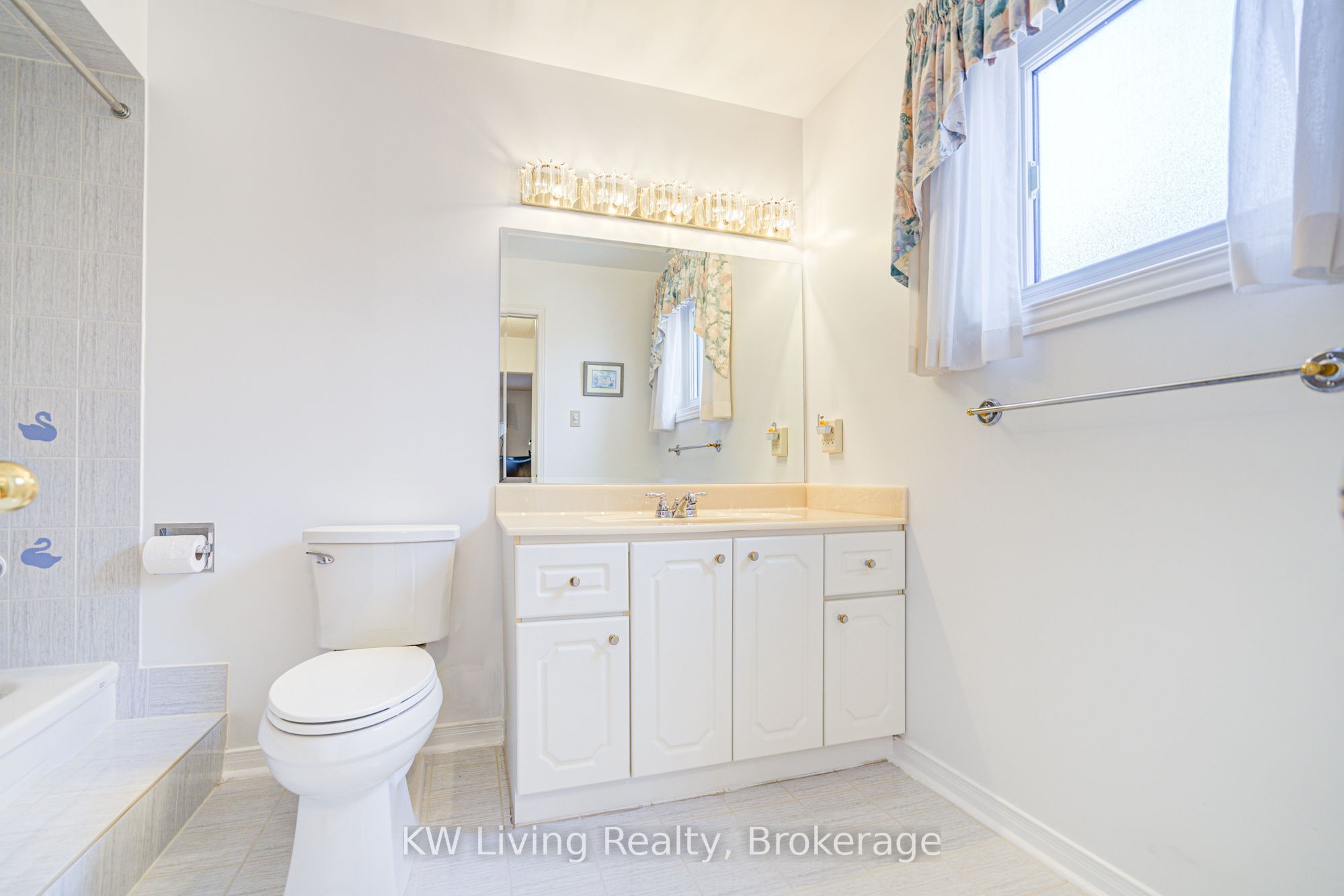 4461 Gladebrook Crescent Property Photo 25