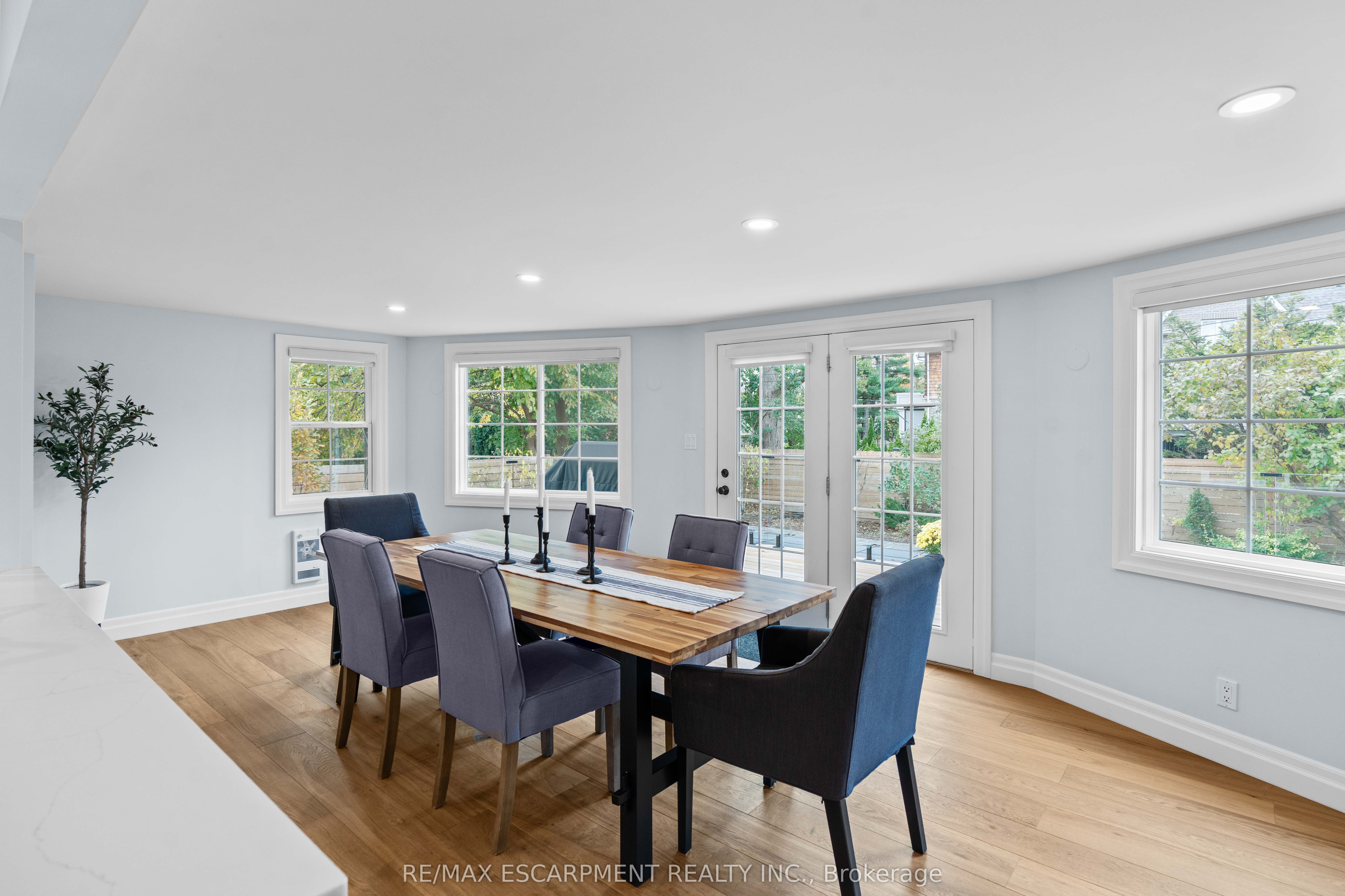 4017 Grapehill Avenue Property Photo 11