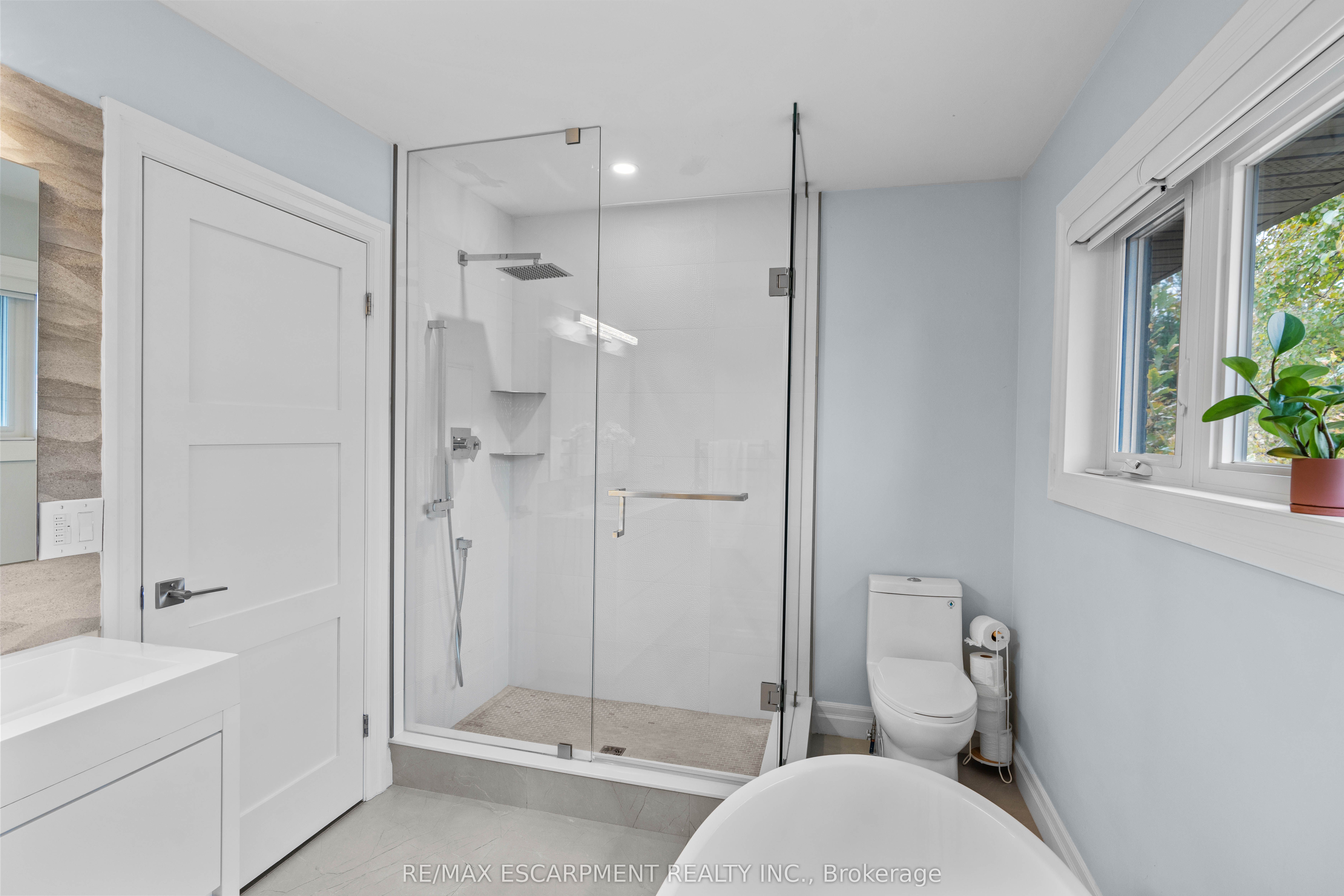 4017 Grapehill Avenue Property Photo 17