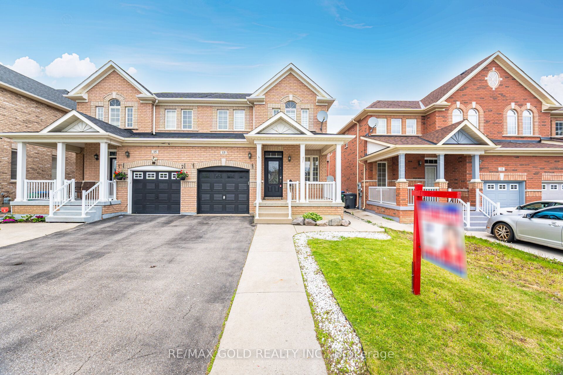 13 Fawson Cove Way W Property Photo 1
