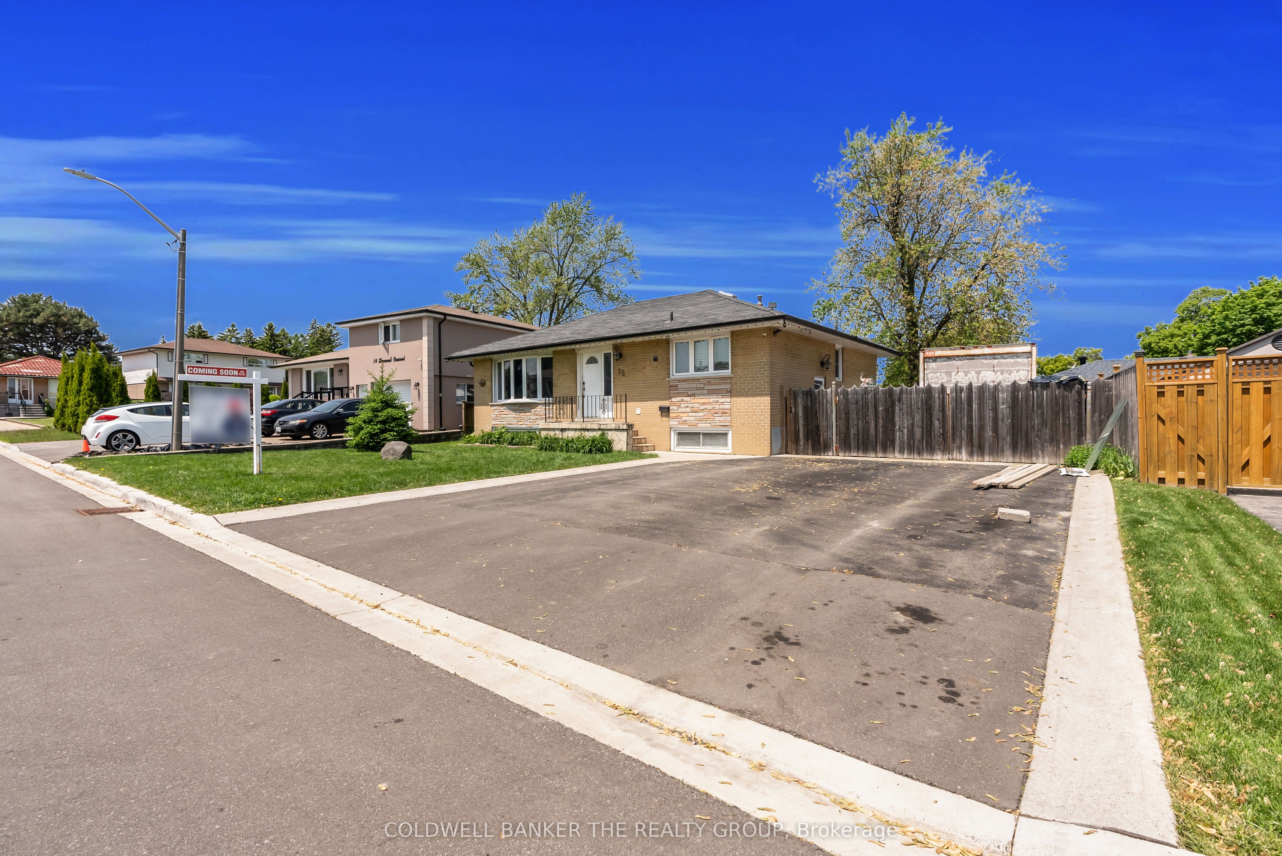 12 Sherwood Crescent Property Photo