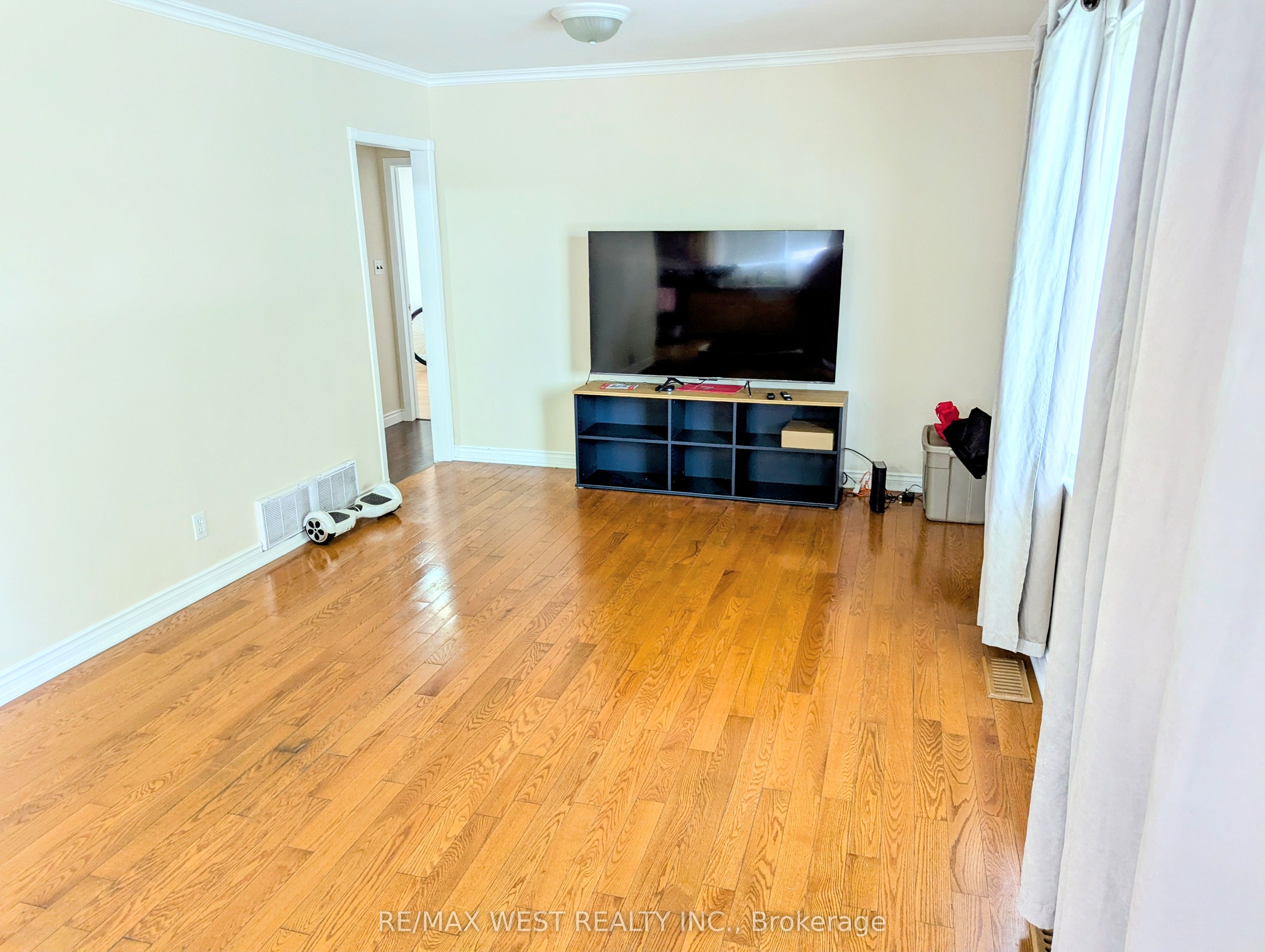 38 Shore Street Property Photo 5