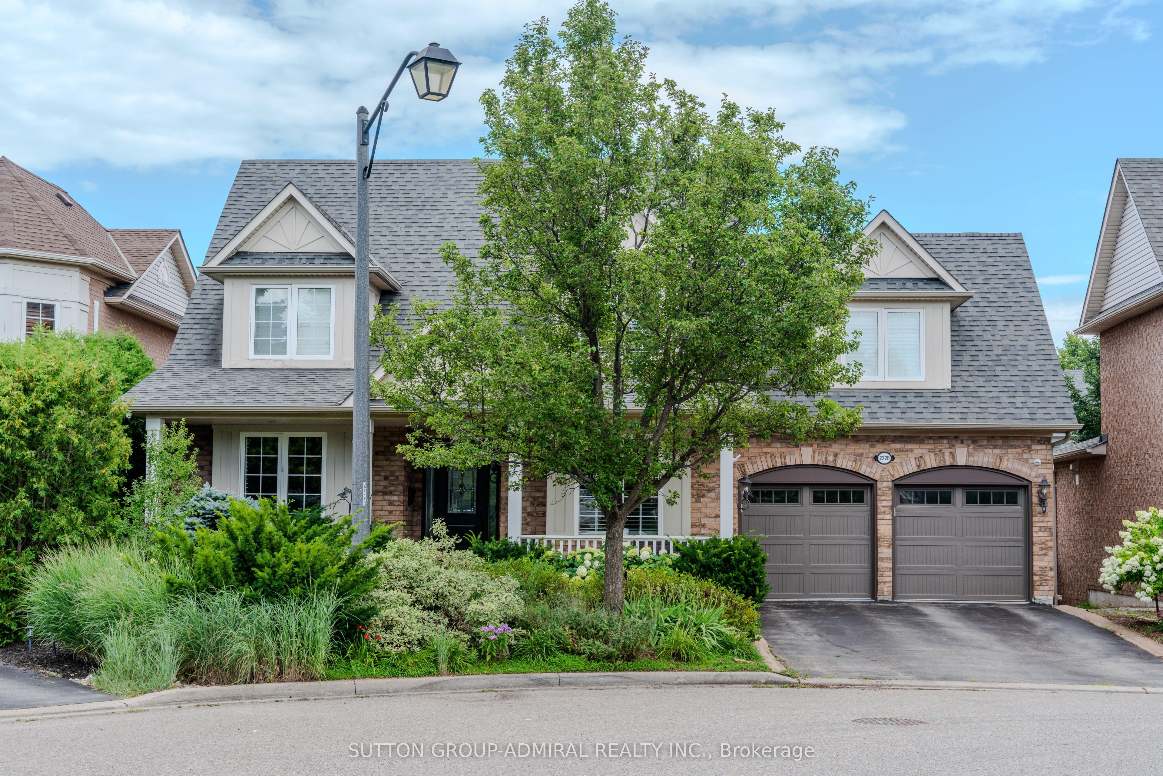 2228 Austin Court Property Photo 1