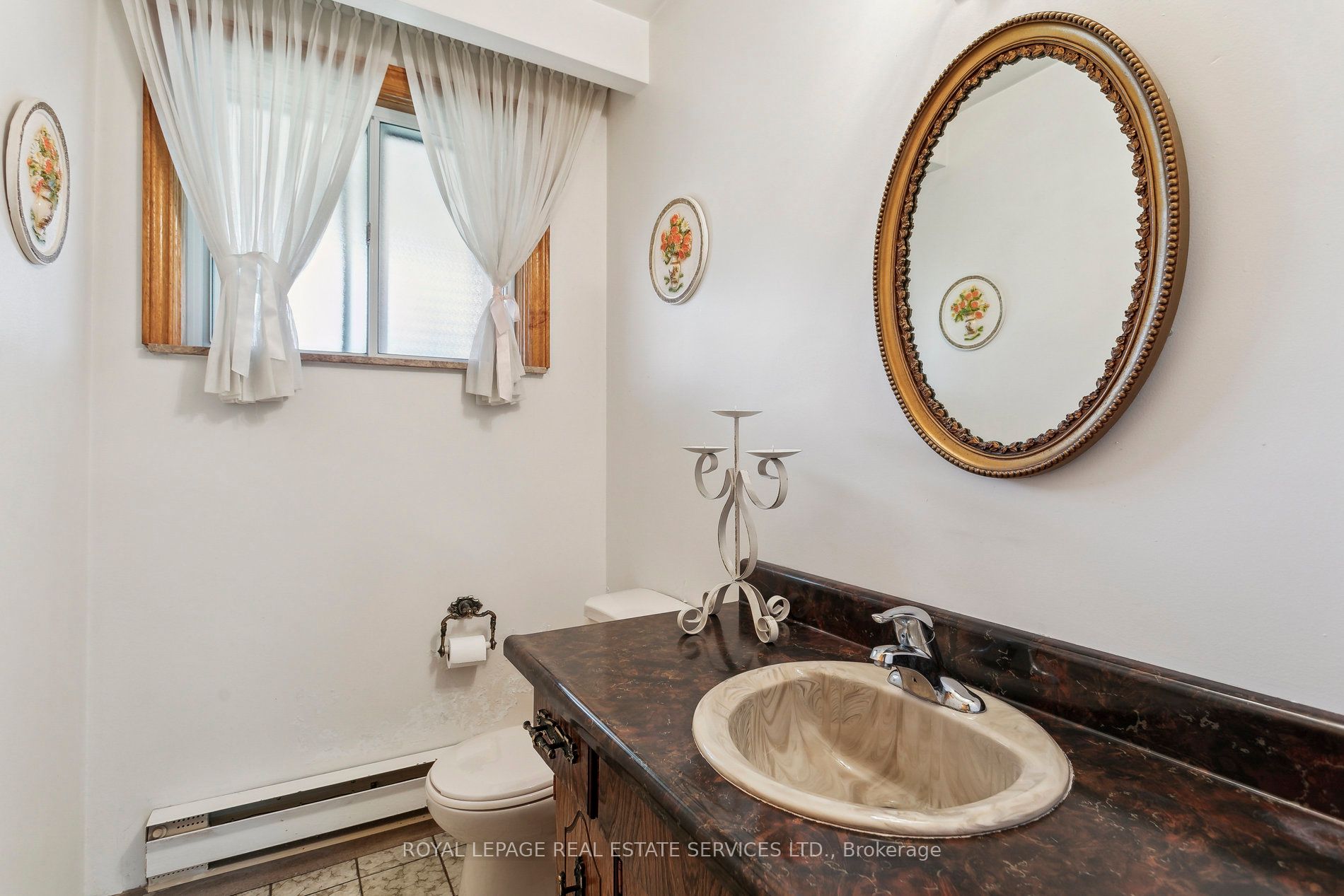 28 Cornelius Parkway Property Photo 27