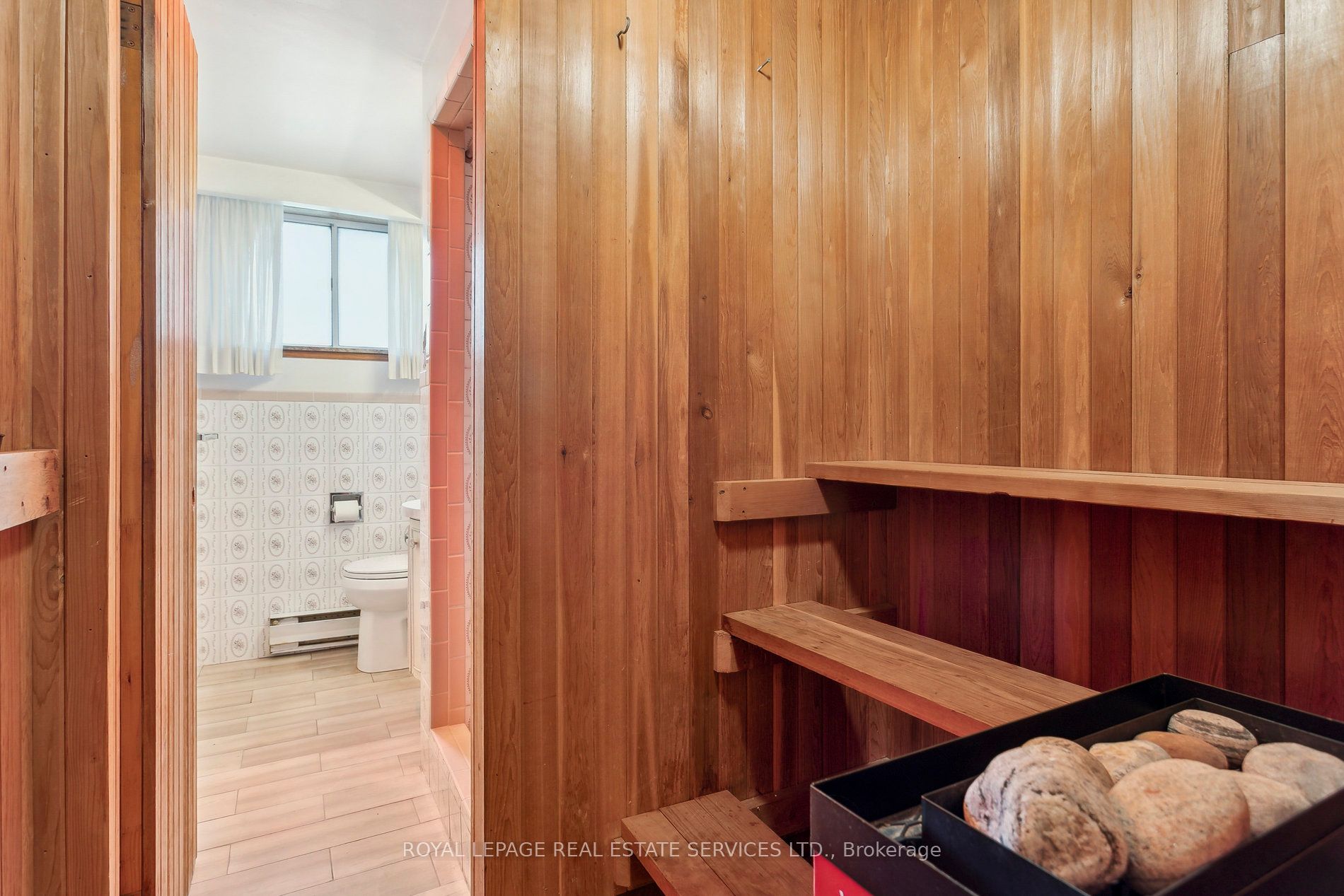 28 Cornelius Parkway Property Photo 45