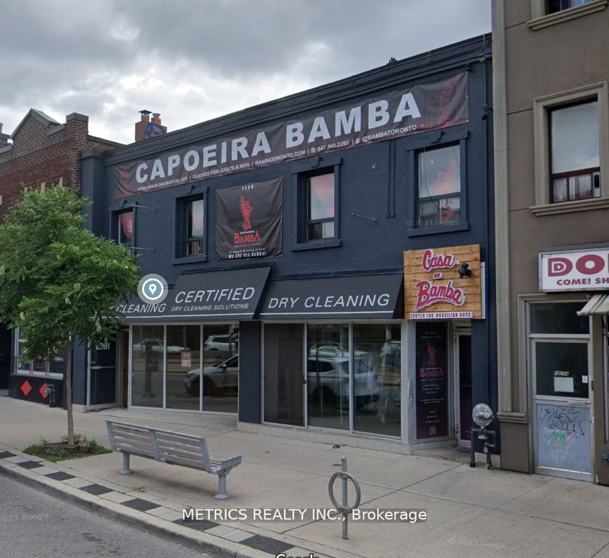 #2 - 1069 St Clair Avenue Property Photo 1