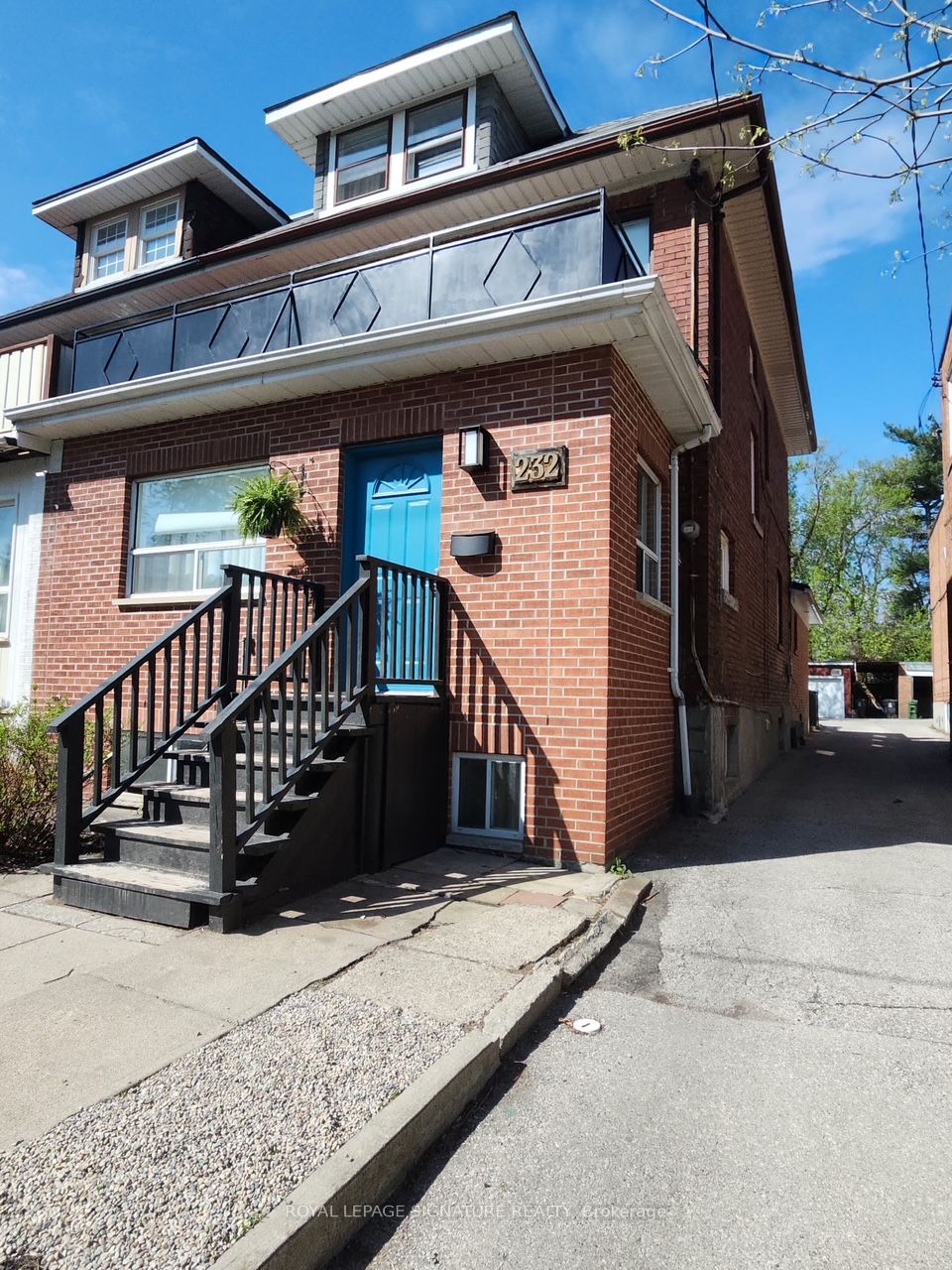 232 Pacific Avenue Property Photo 1