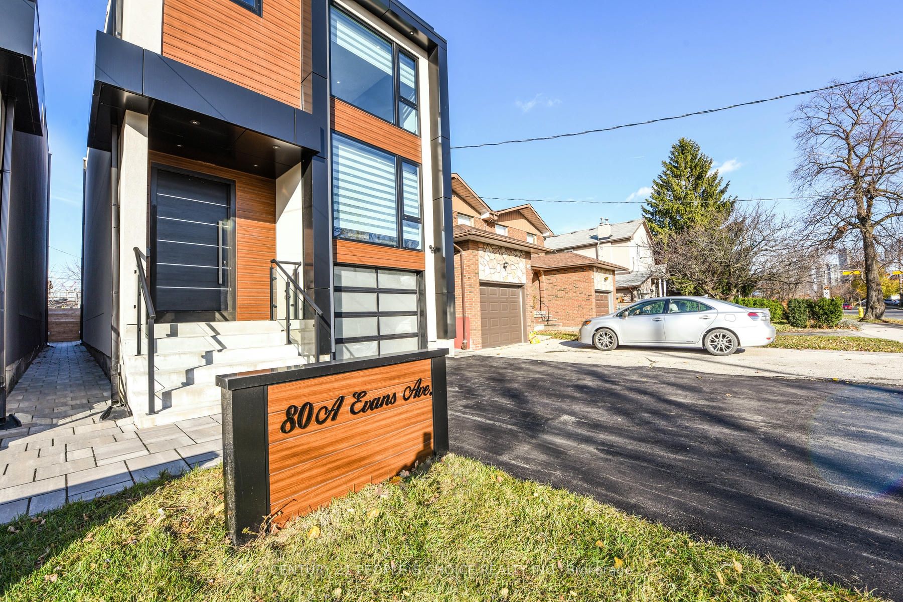 80A Evans Avenue Property Photo 1
