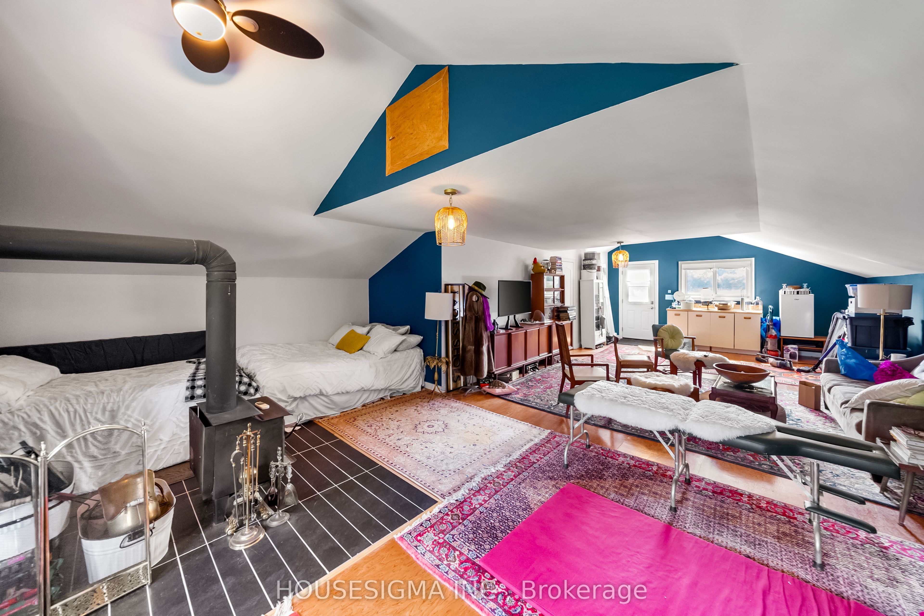 2701 Embleton Road Property Photo 37