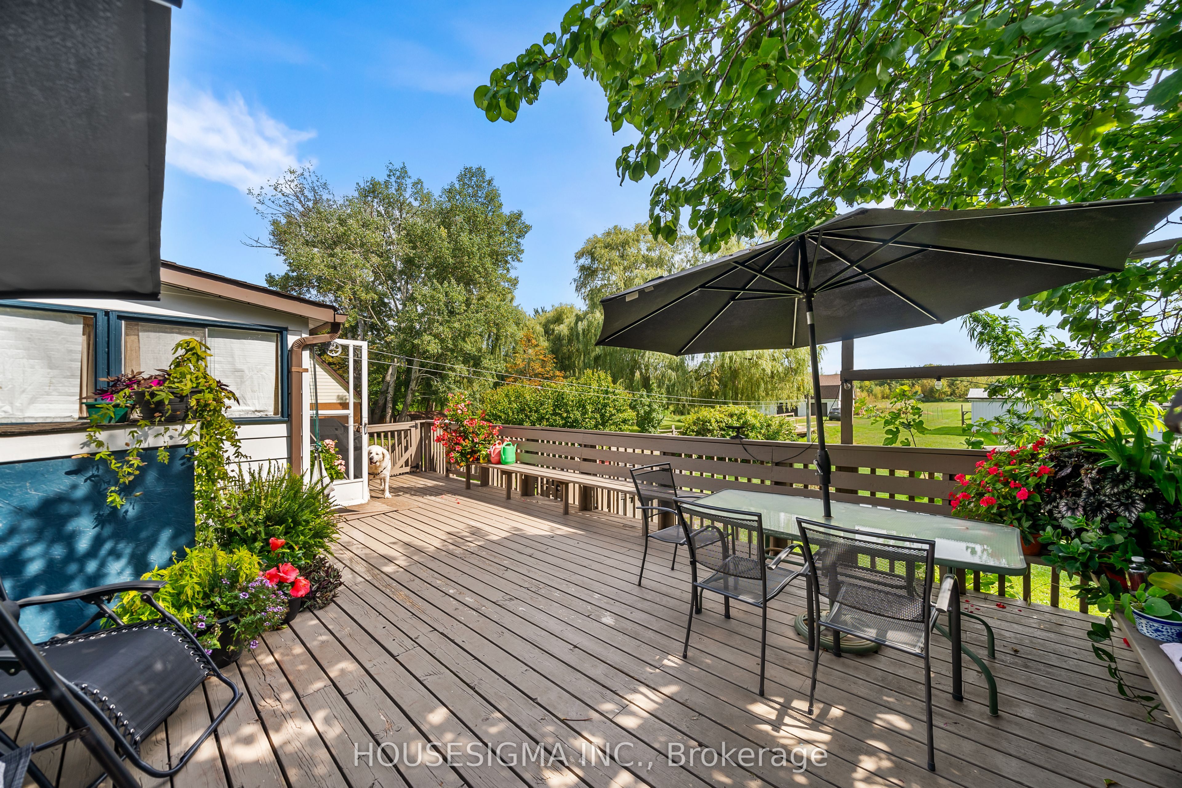 2701 Embleton Road Property Photo 48