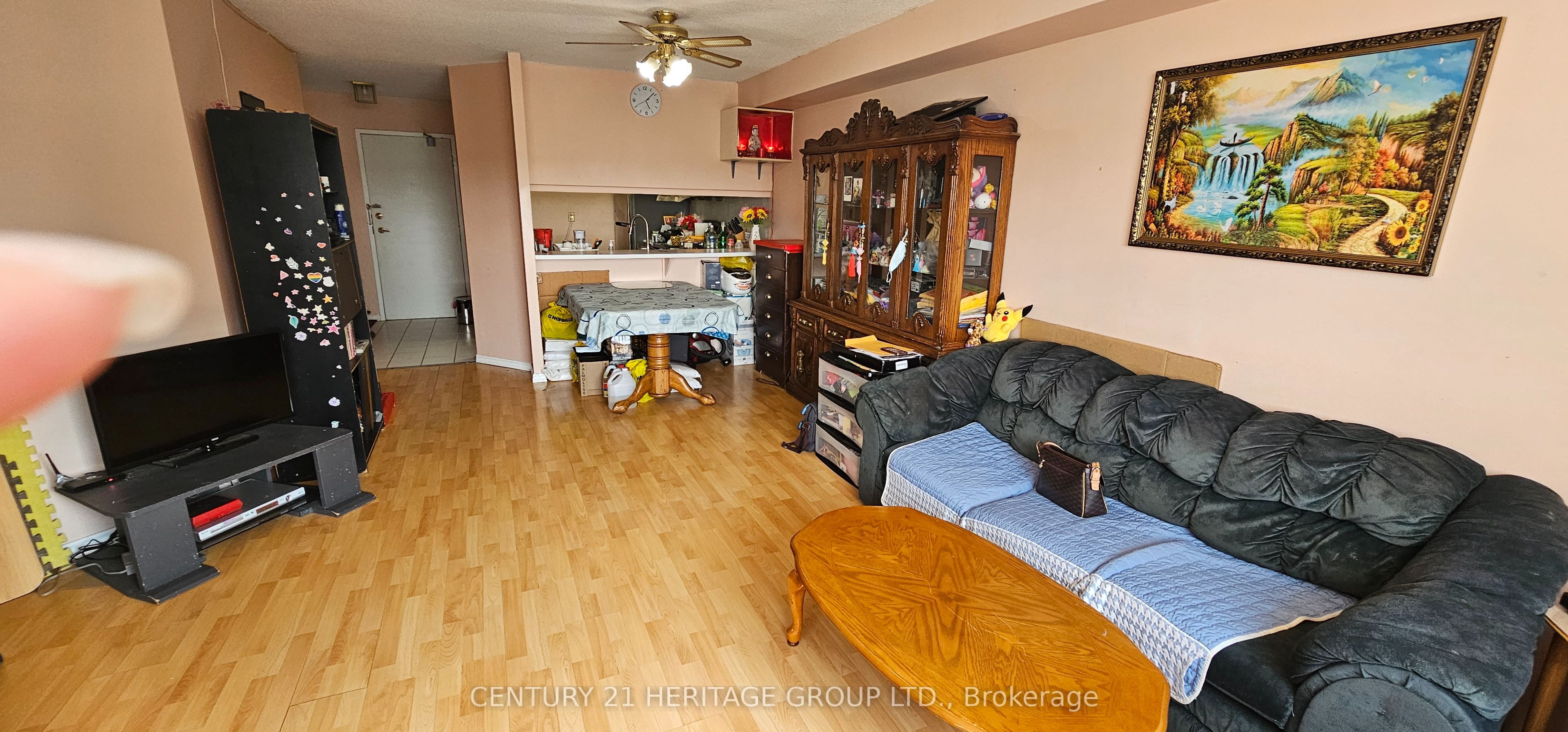 236 Albion Road 807 Property Photo 5
