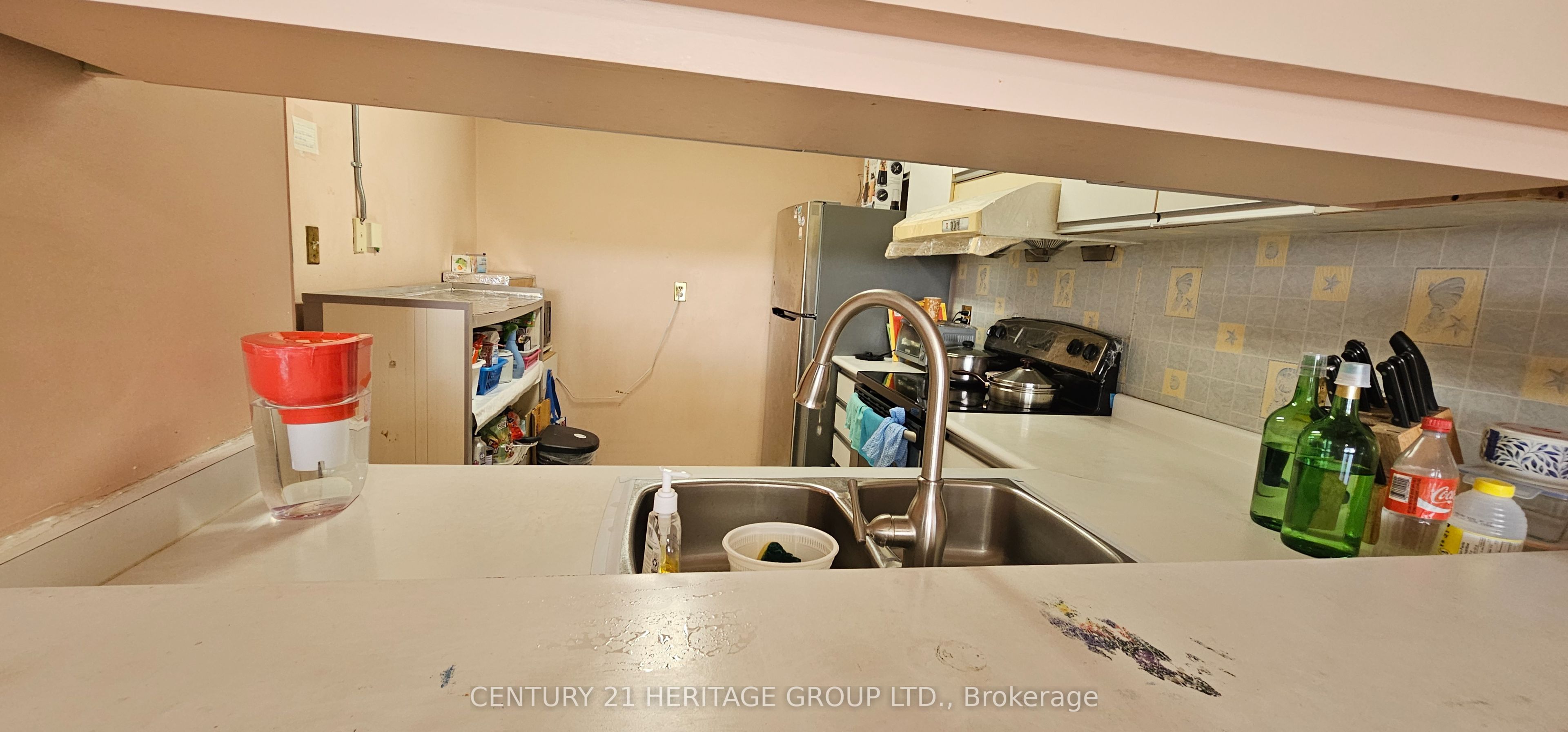 236 Albion Road 807 Property Photo 7