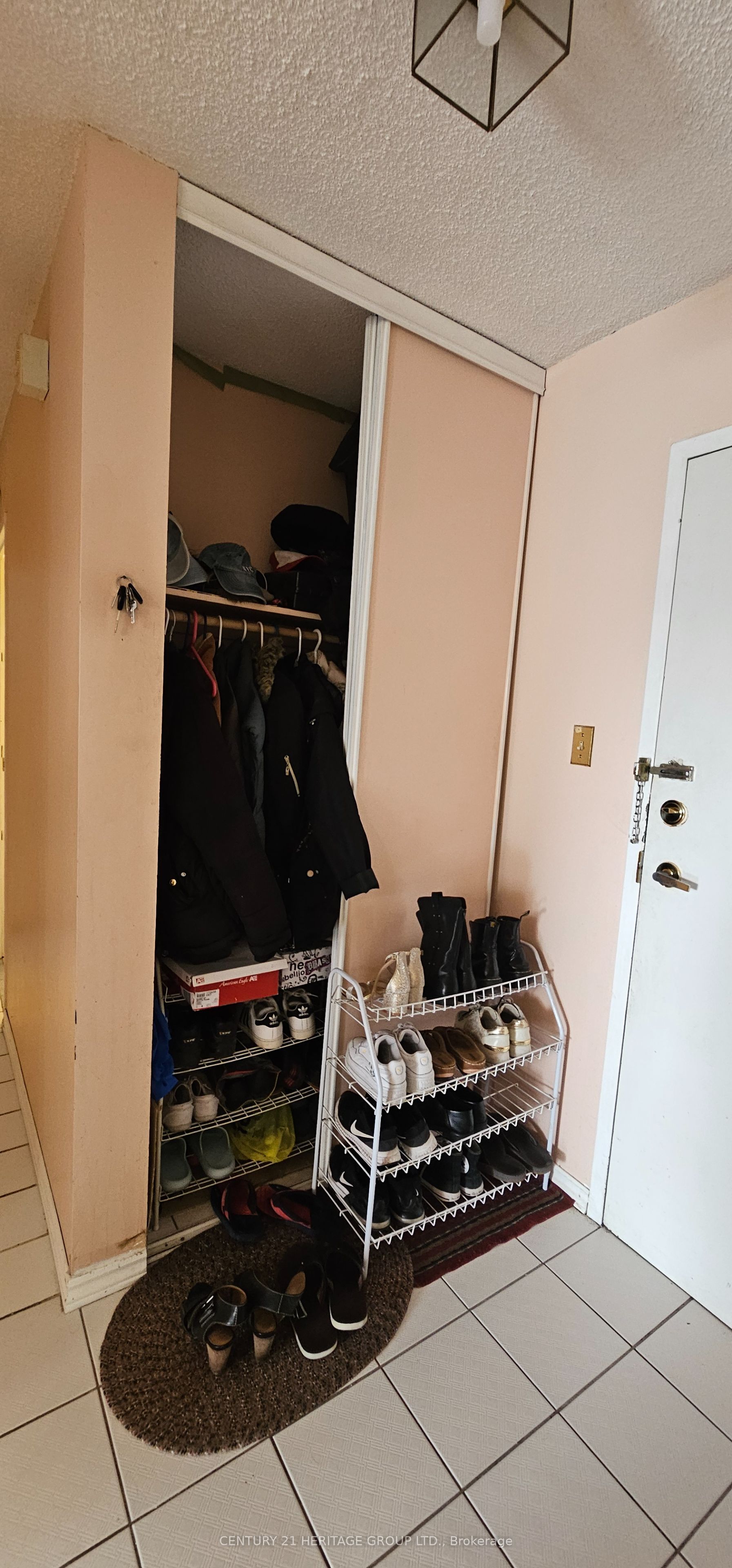 236 Albion Road 807 Property Photo 14