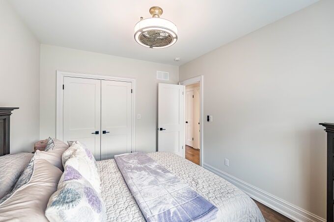 500 Chantenay Drive Property Photo 21