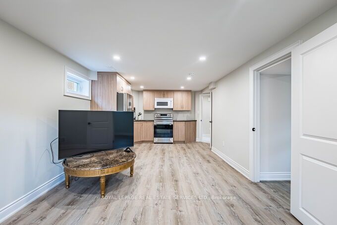 500 Chantenay Drive Property Photo 33