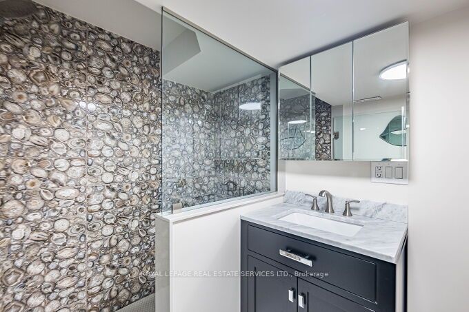 500 Chantenay Drive Property Photo 36