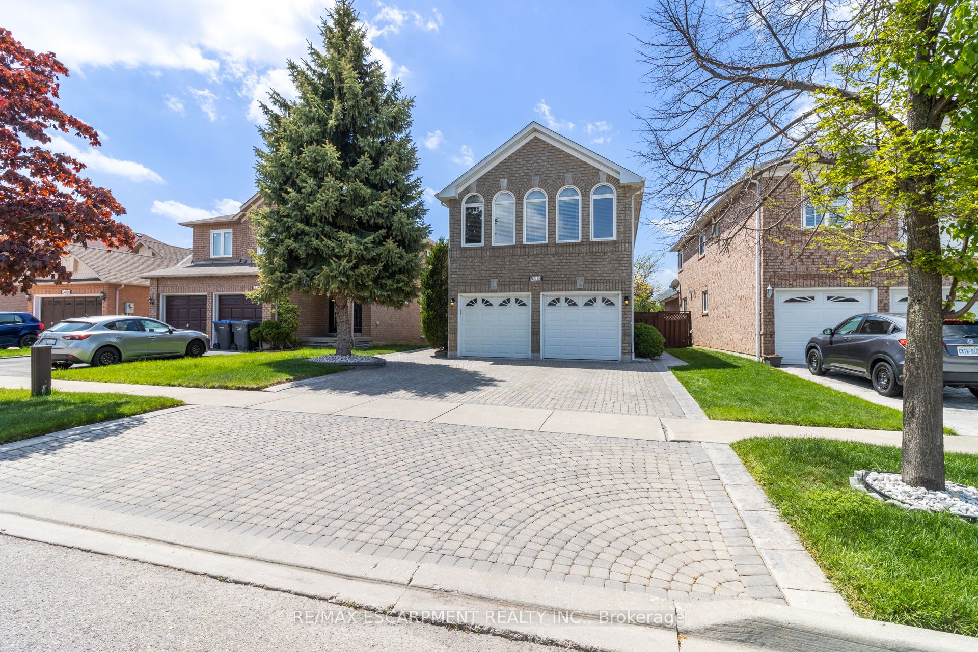 5414 Kinglet Avenue Property Photo 1