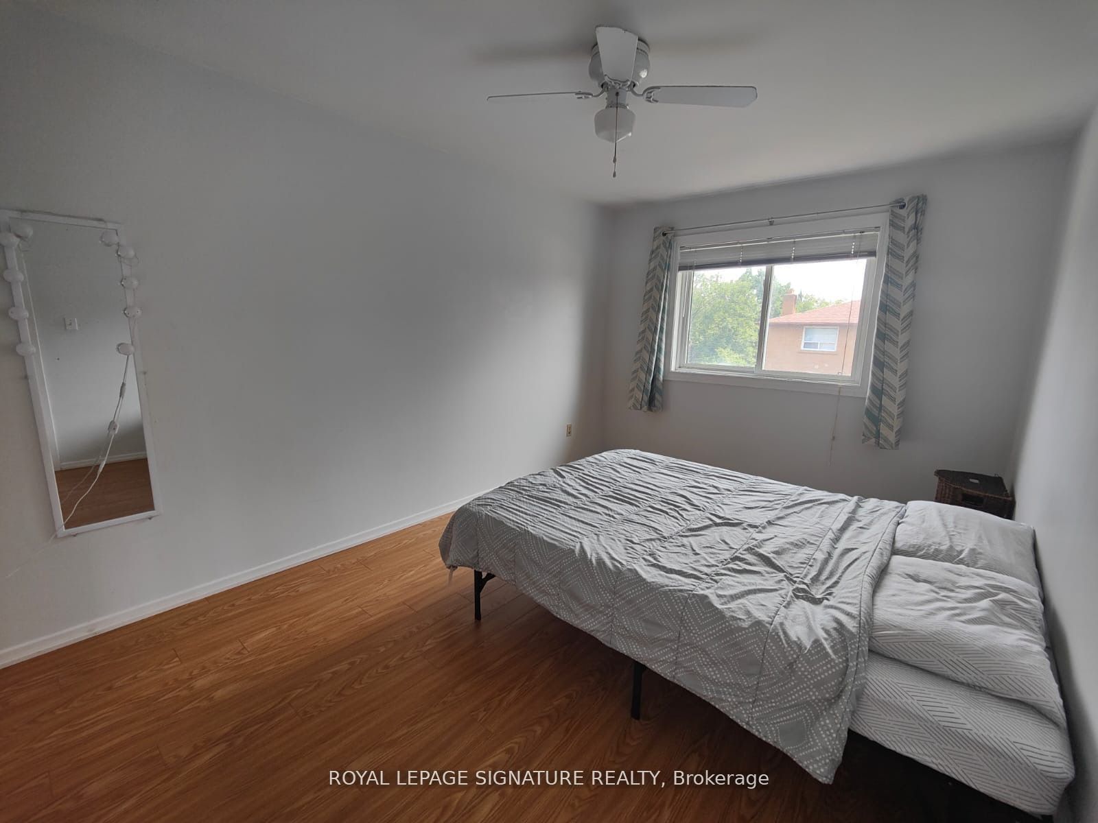 #main - 454 Fendalton Street Property Photo 9