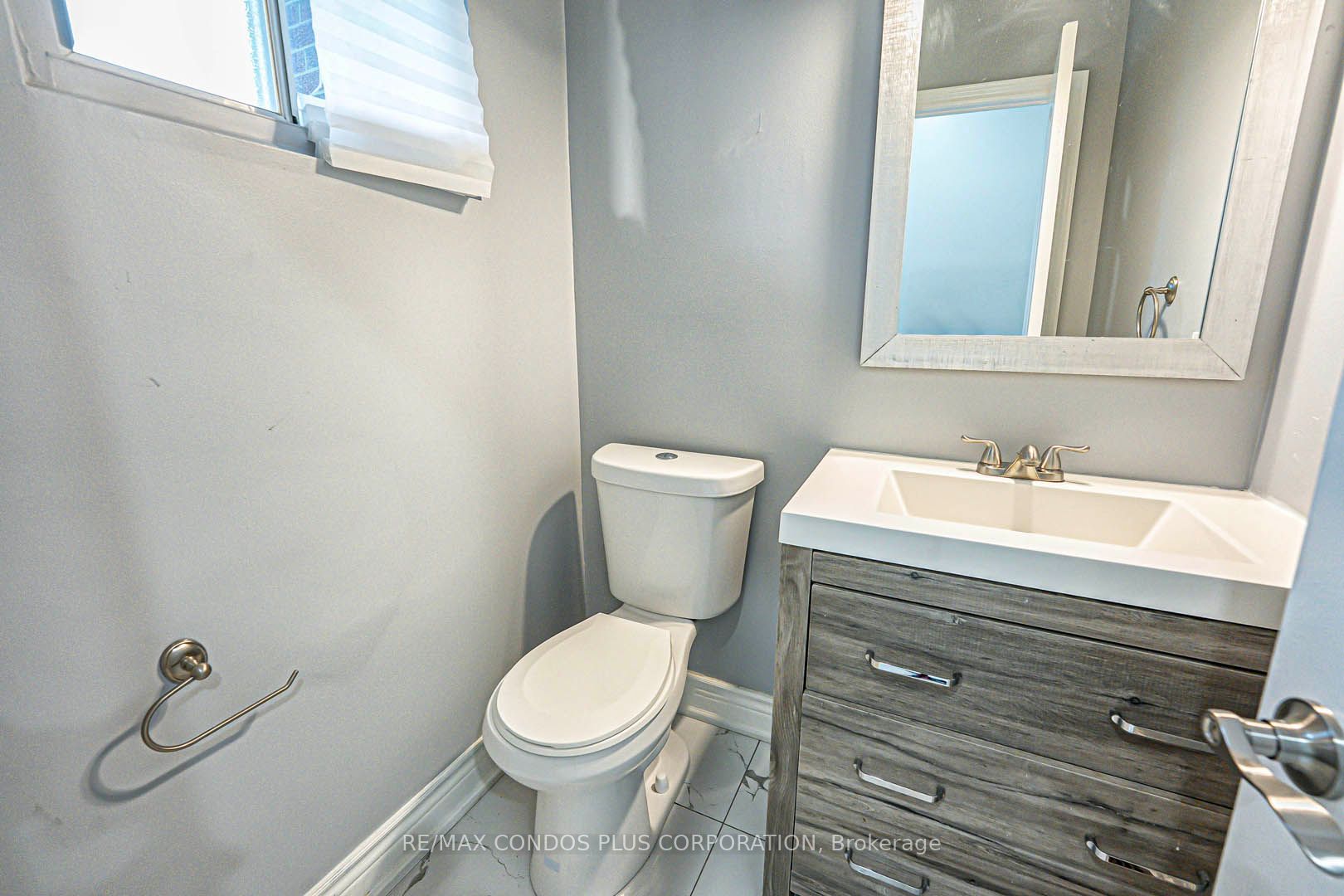 525 Meadows Boulevard 31 Property Photo 14