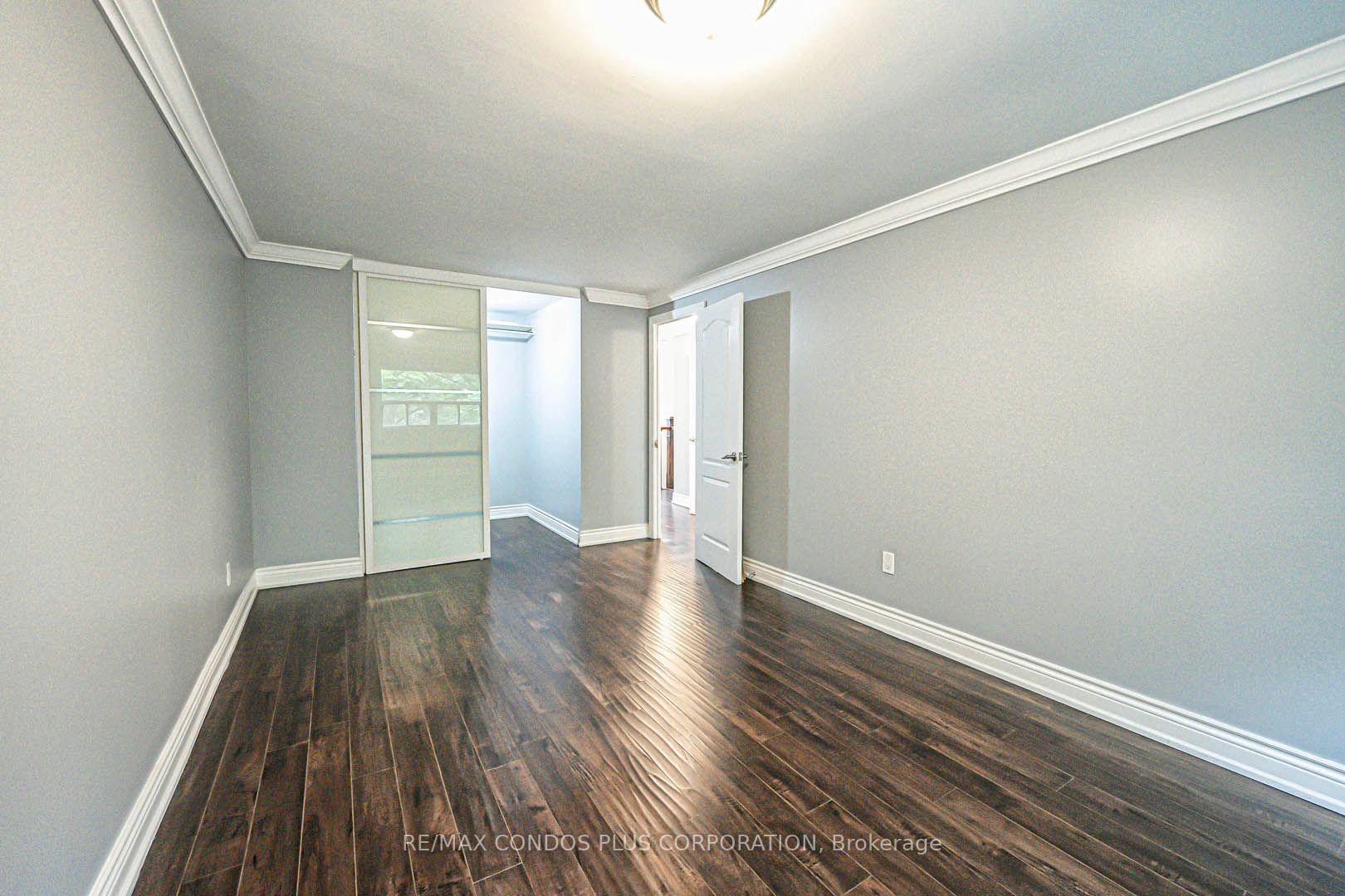 525 Meadows Boulevard 31 Property Photo 19